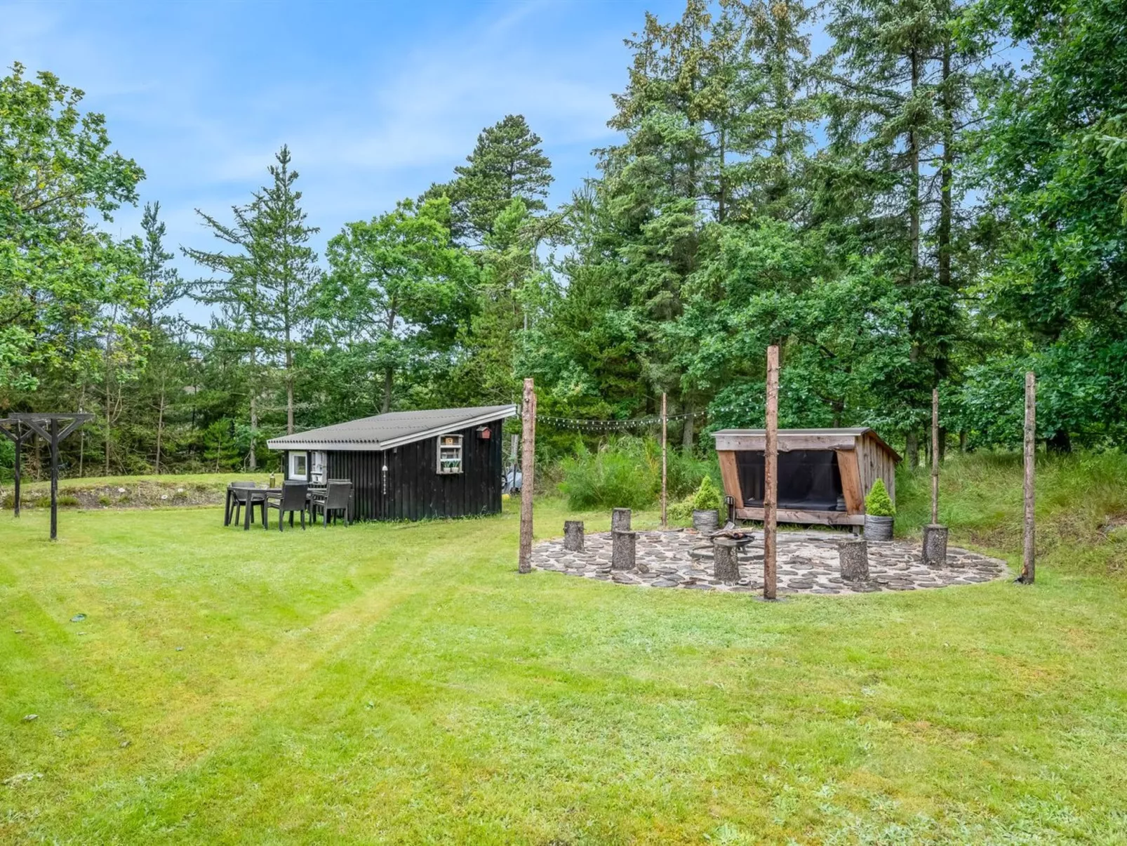 "Arttu" - 2.4km from the sea-Outside