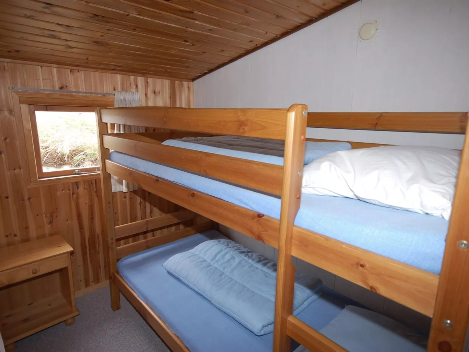 "Annelotte" -  from the sea-Inside