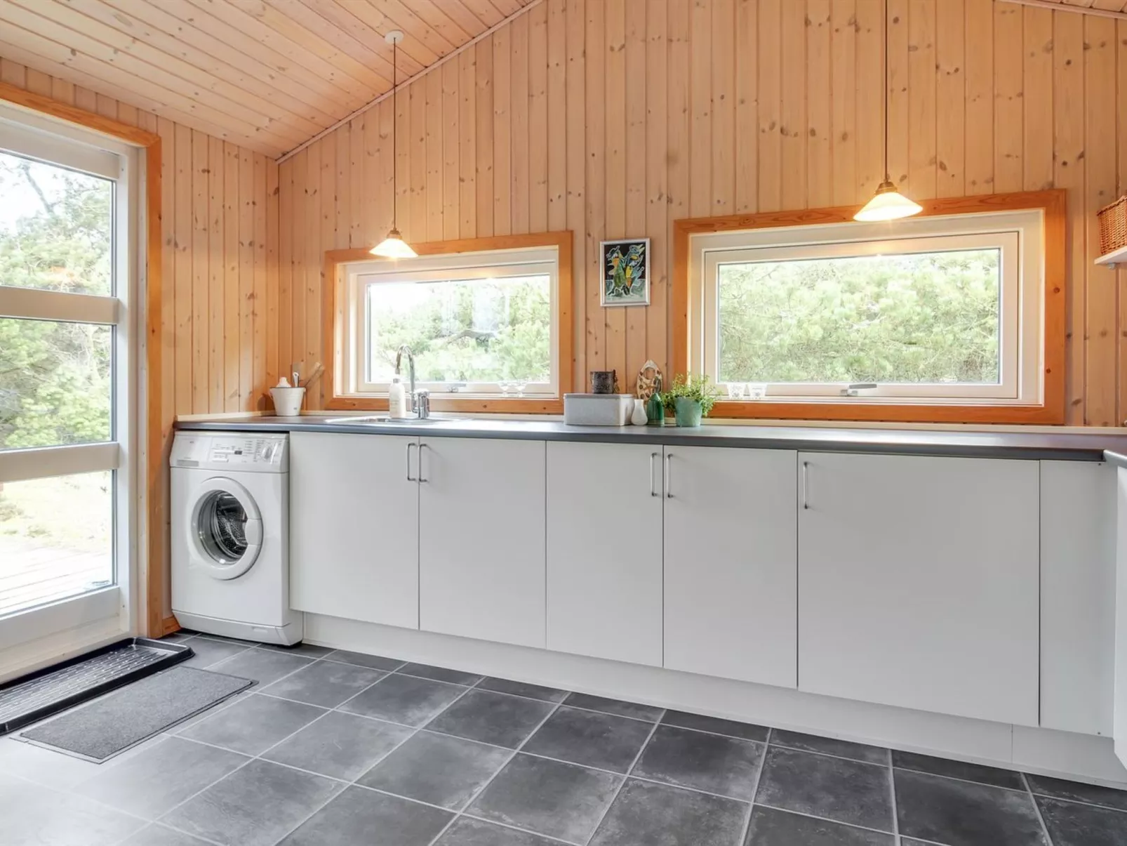 "Glady" - 500m from the sea-Inside