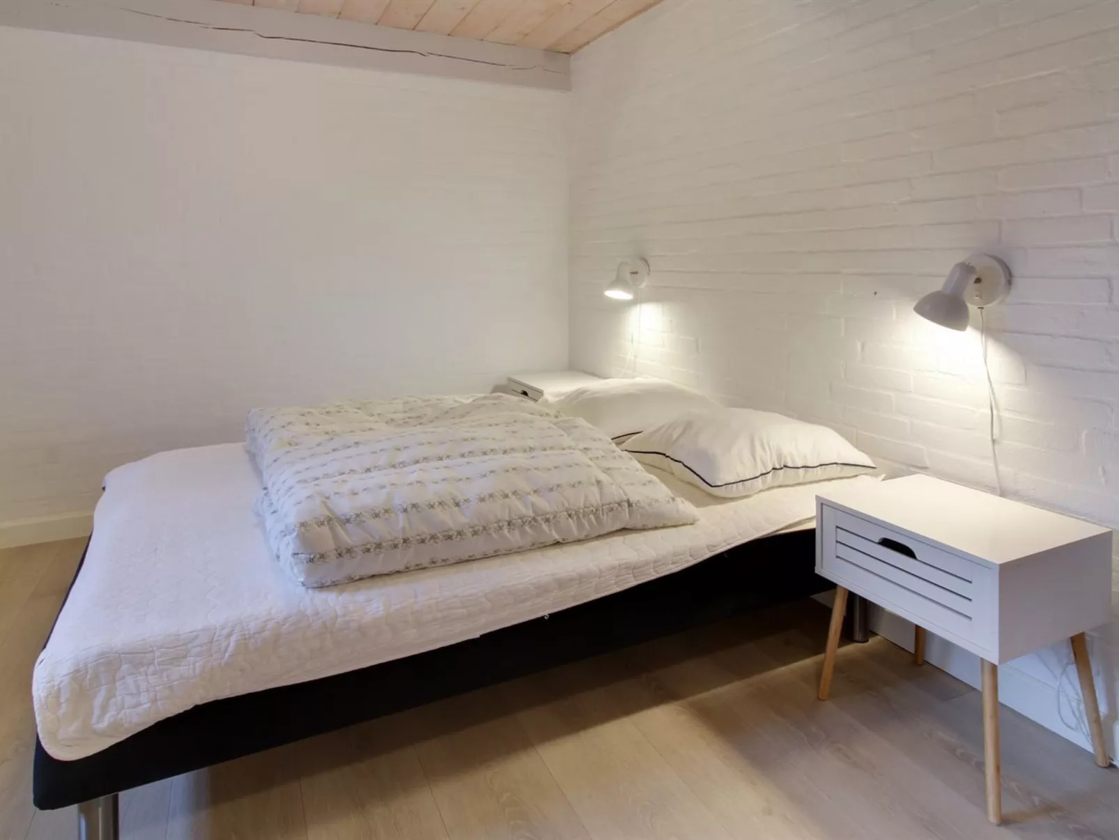 "Naili" - 3.1km from the sea-Dedans