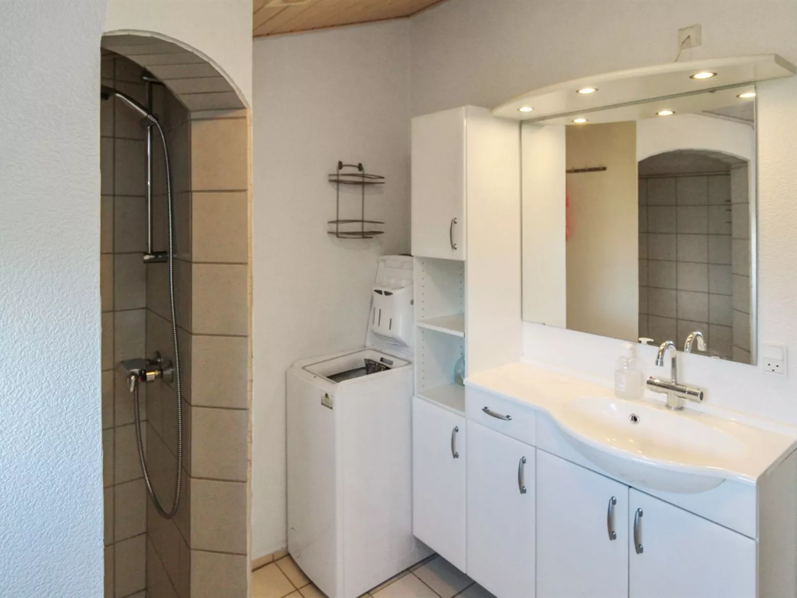 "Daje" - 600m from the sea-Drinnen