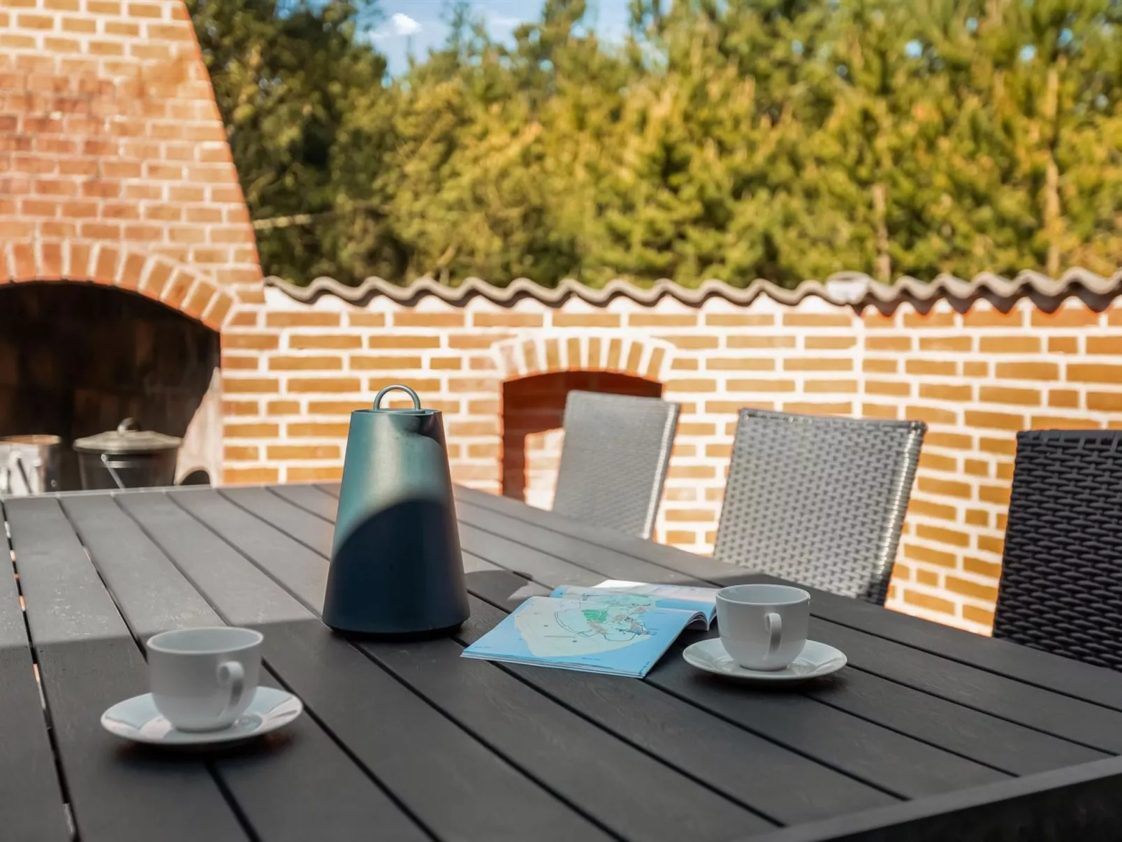 "Agusta" - 1.1km from the sea-Outside