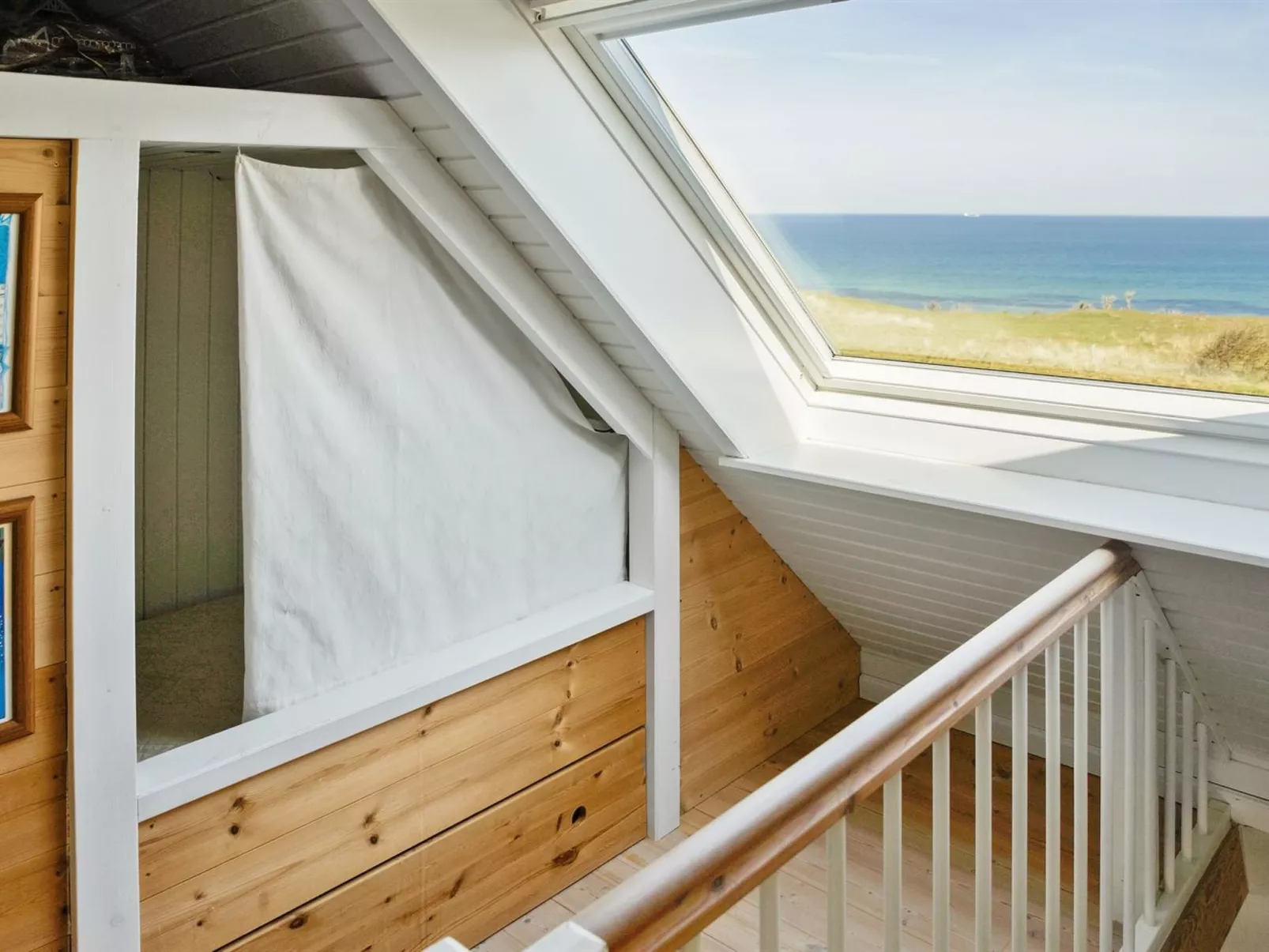 "Alkmar" - 75m from the sea-Drinnen