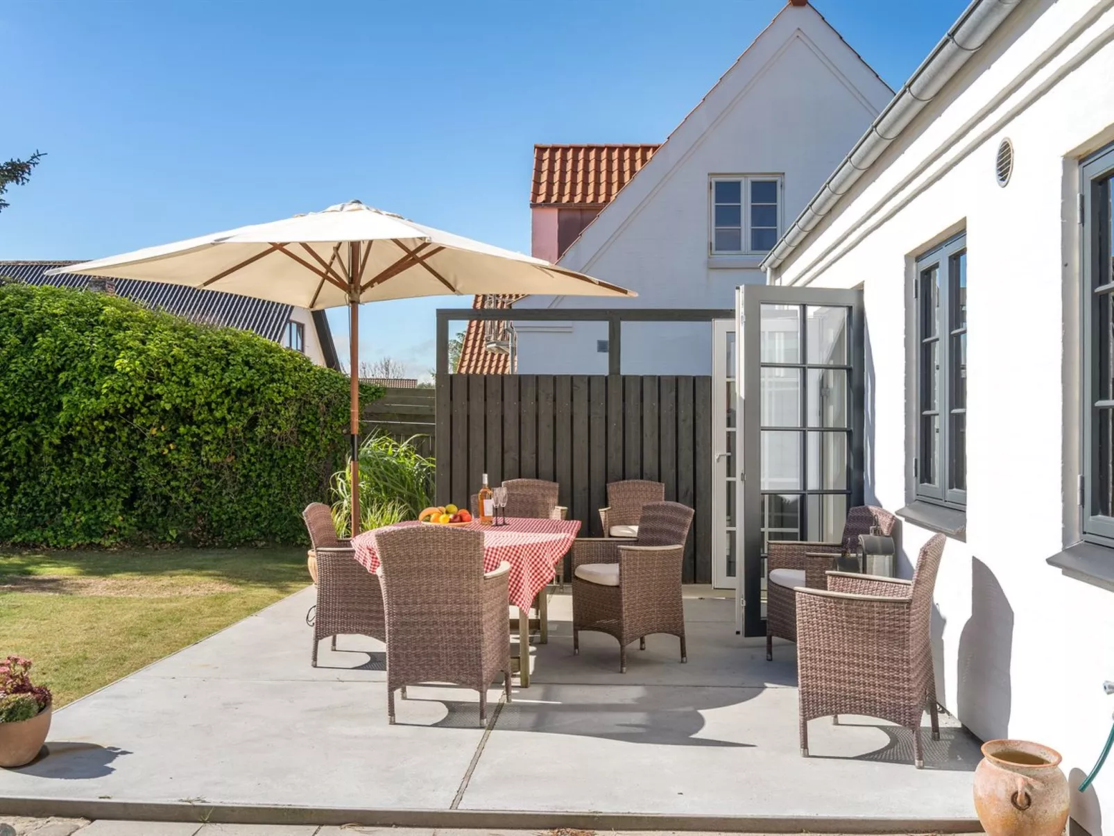 "Shiva" - 300m from the sea-Dehors