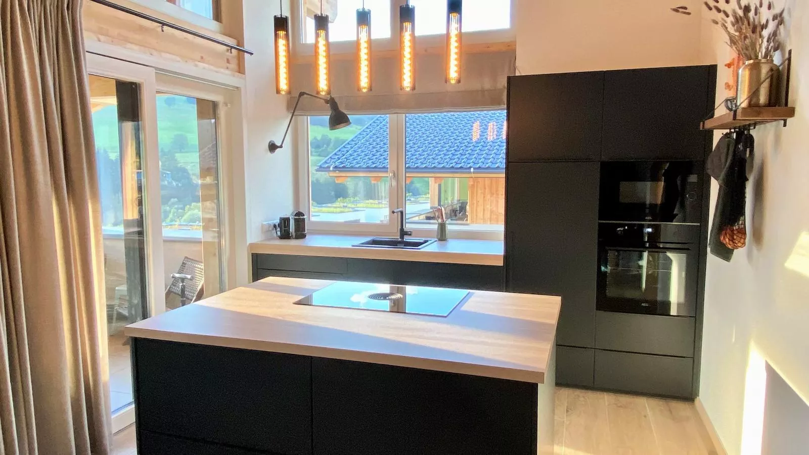 Grebenzen Lodge 1028-Kitchen