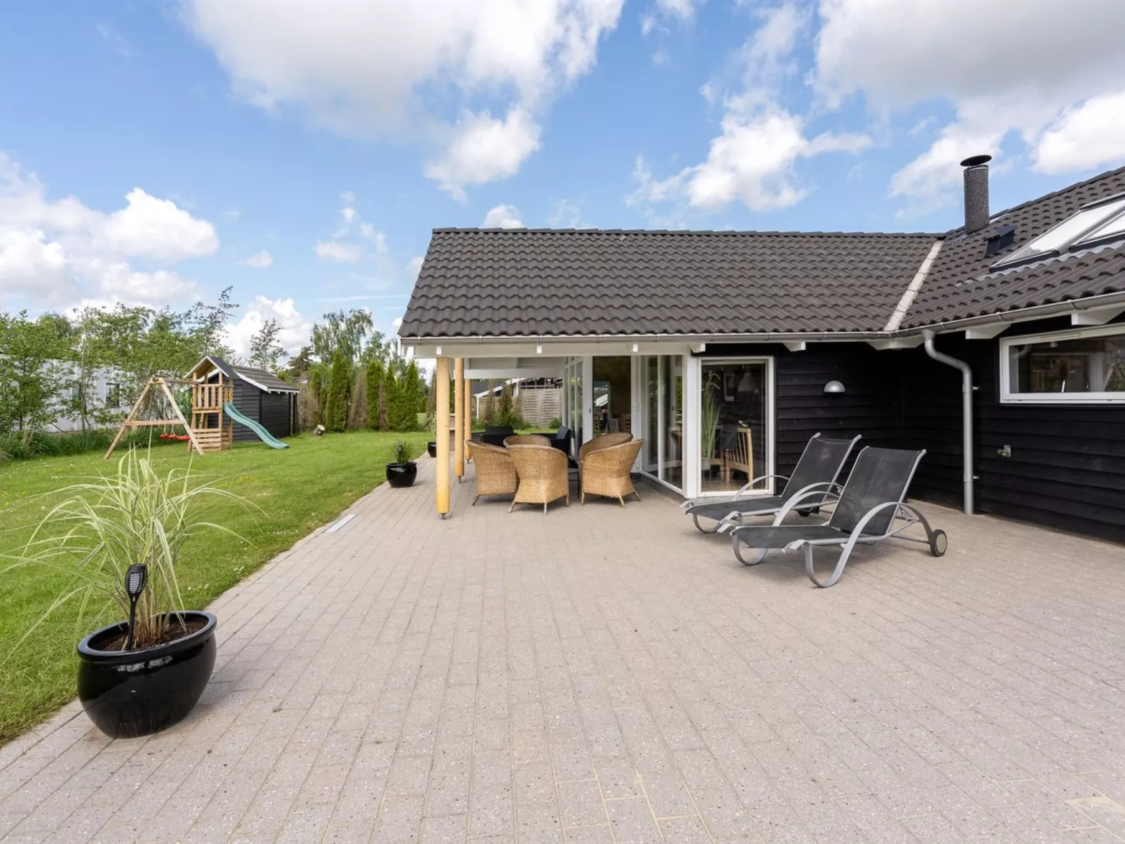 "Harek" - 800m from the sea-Outside