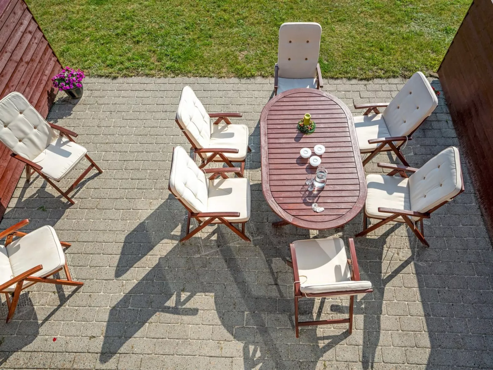 "Henrietta" - 3.5km from the sea-Dehors