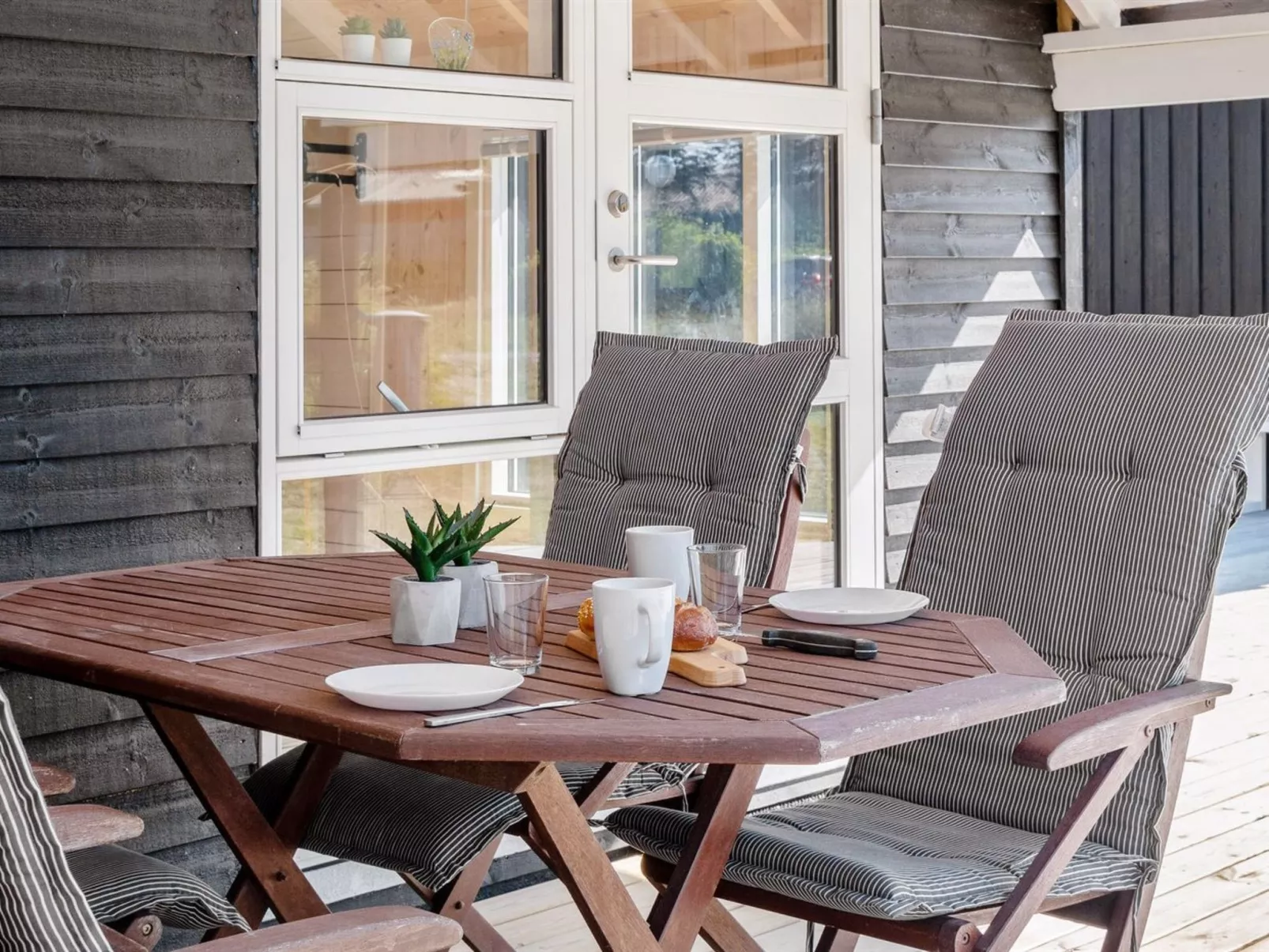 "Tameran" - 700m from the sea-Dehors