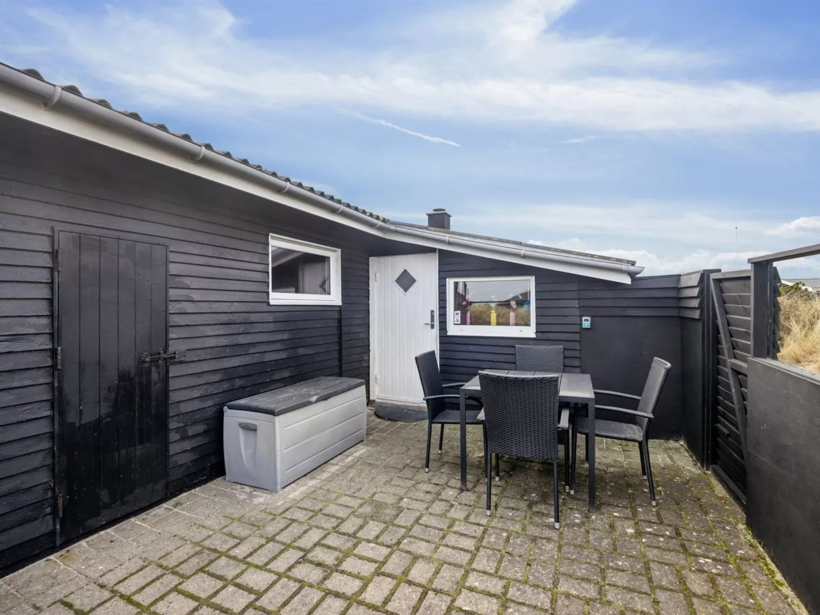 "Jarla" - 250m from the sea-Dehors