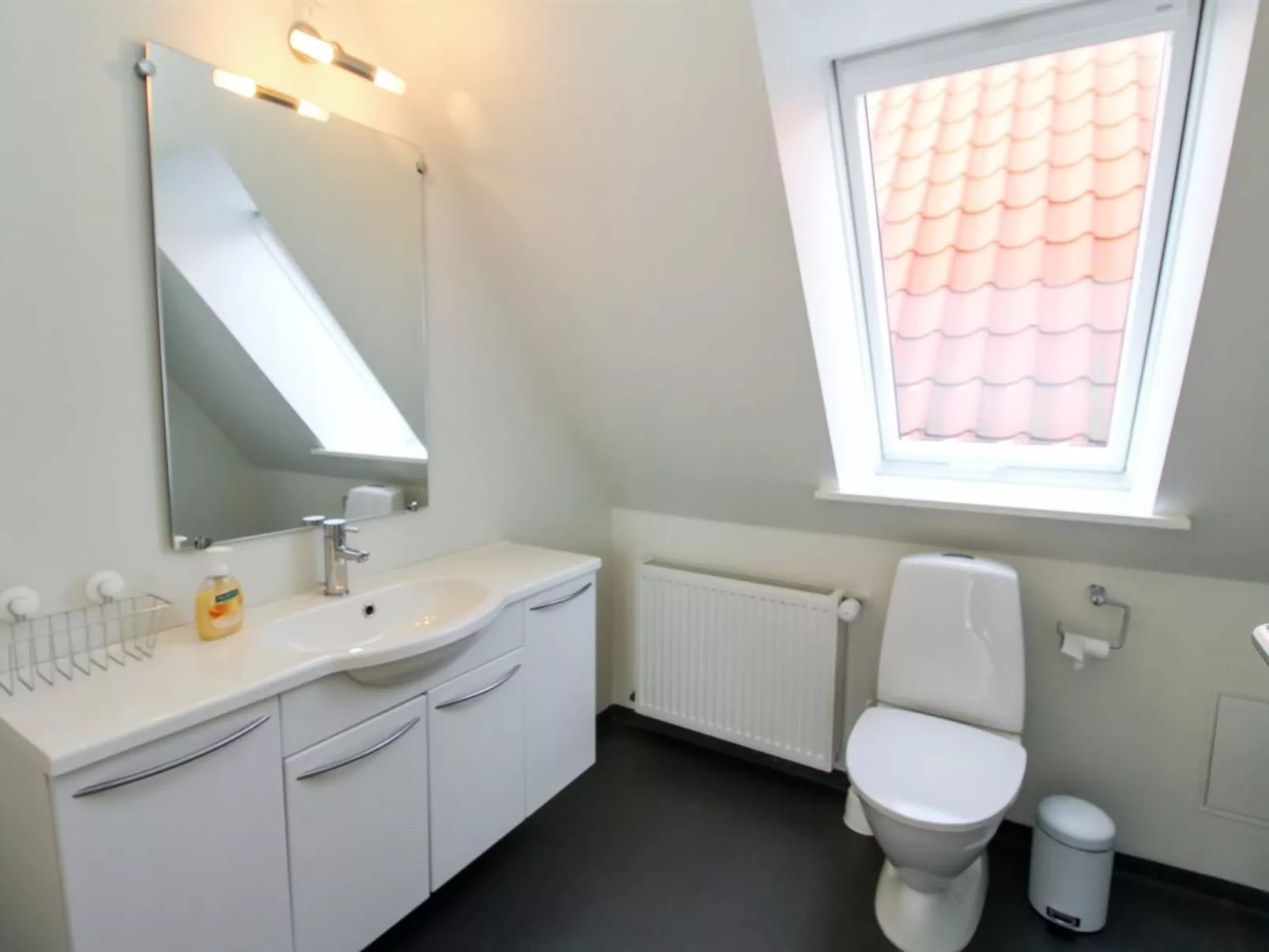 "Gisken" - 600m from the sea-Drinnen