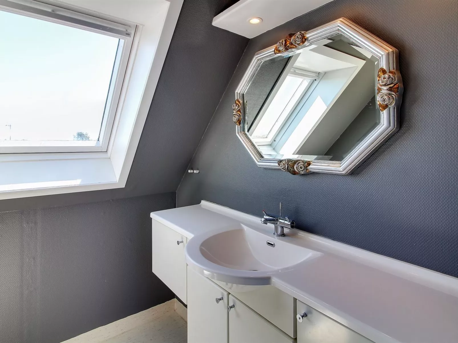 "Andor" - 500m from the sea-Drinnen