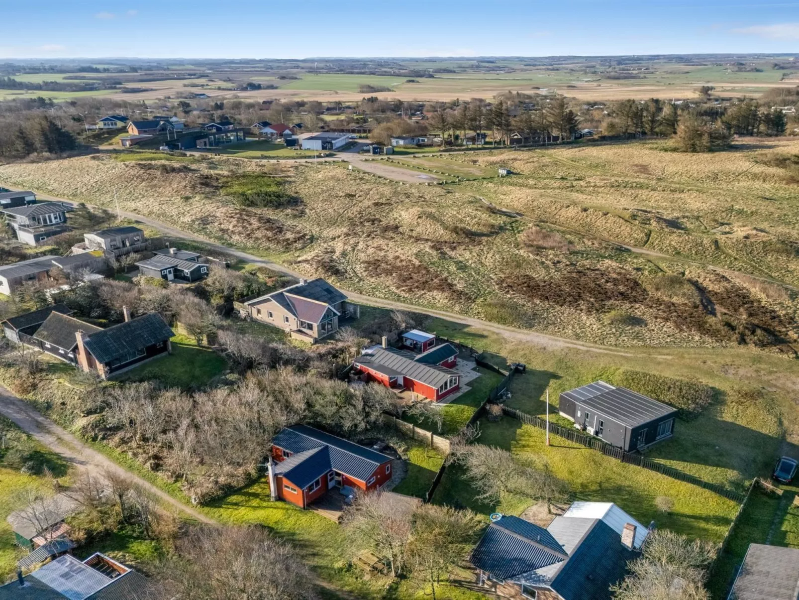 "Alpi" - 250m to the fjord-Outside