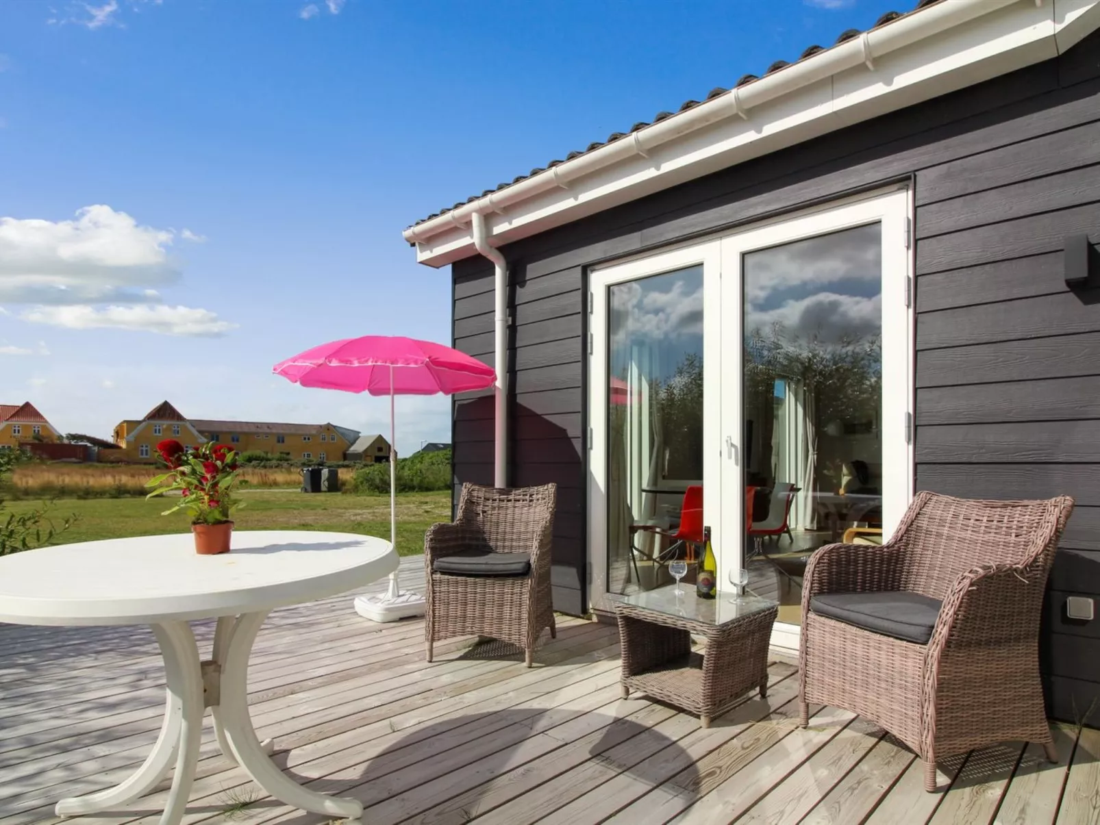 "Annina" - 500m from the sea-Outside