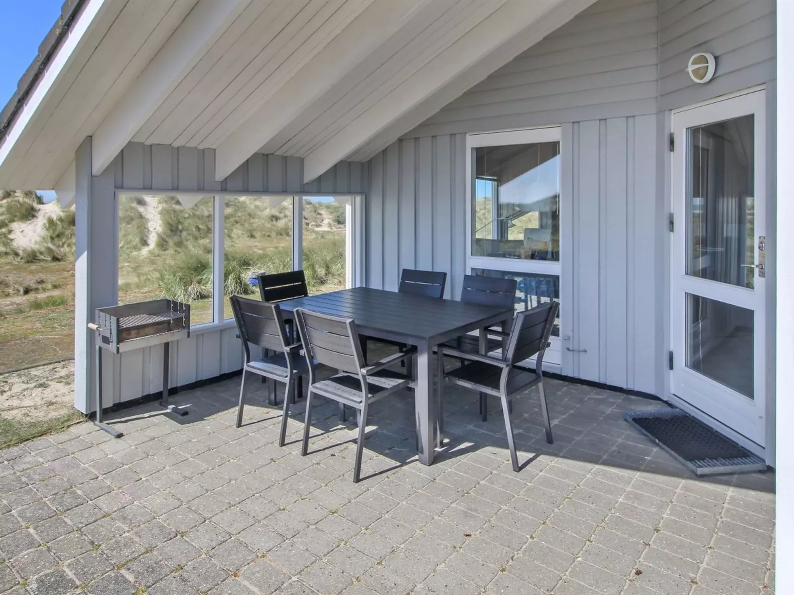 "Wikar" - 50m from the sea-Outside