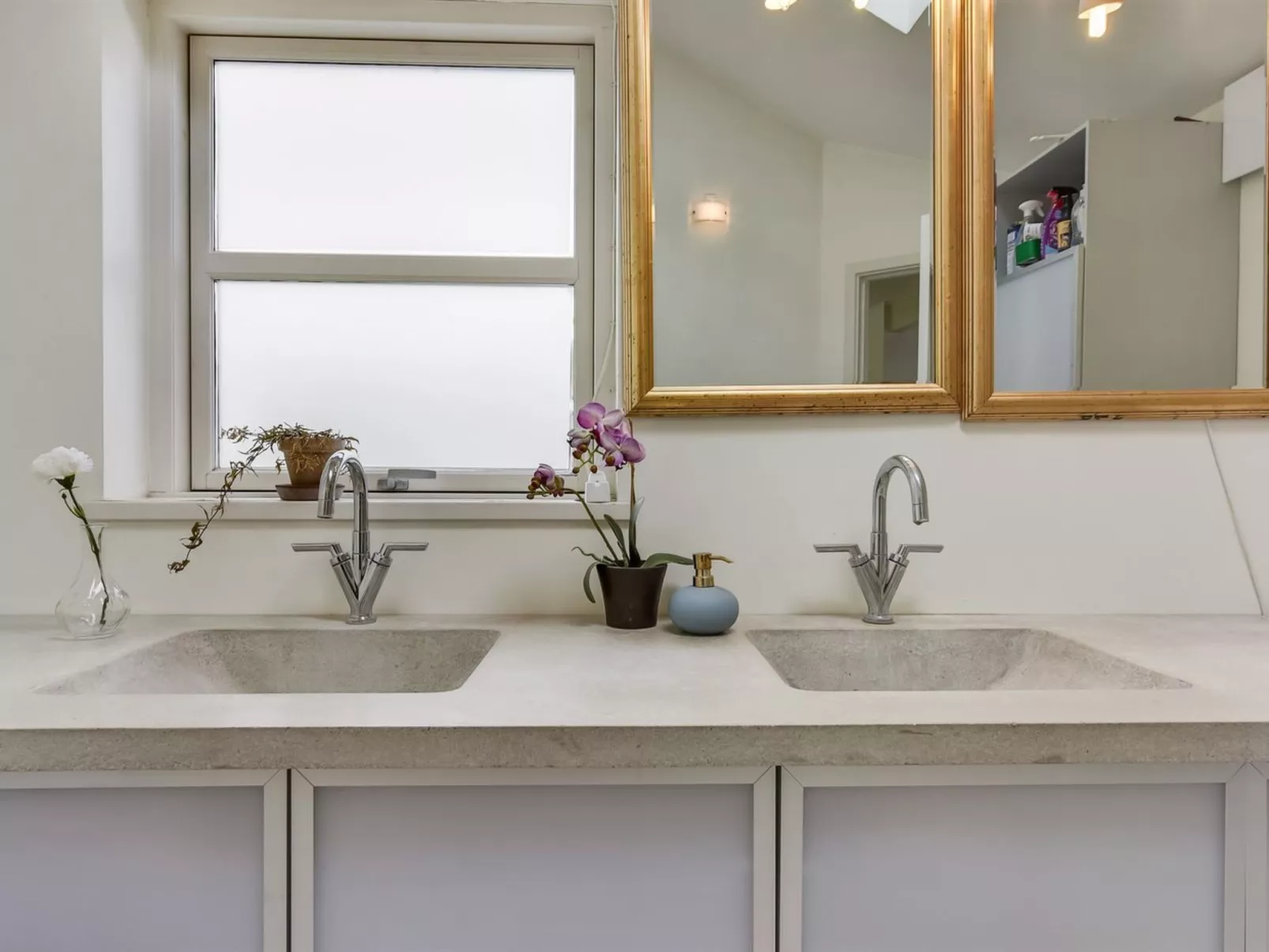 "Bjerund" - 250m from the sea-Inside