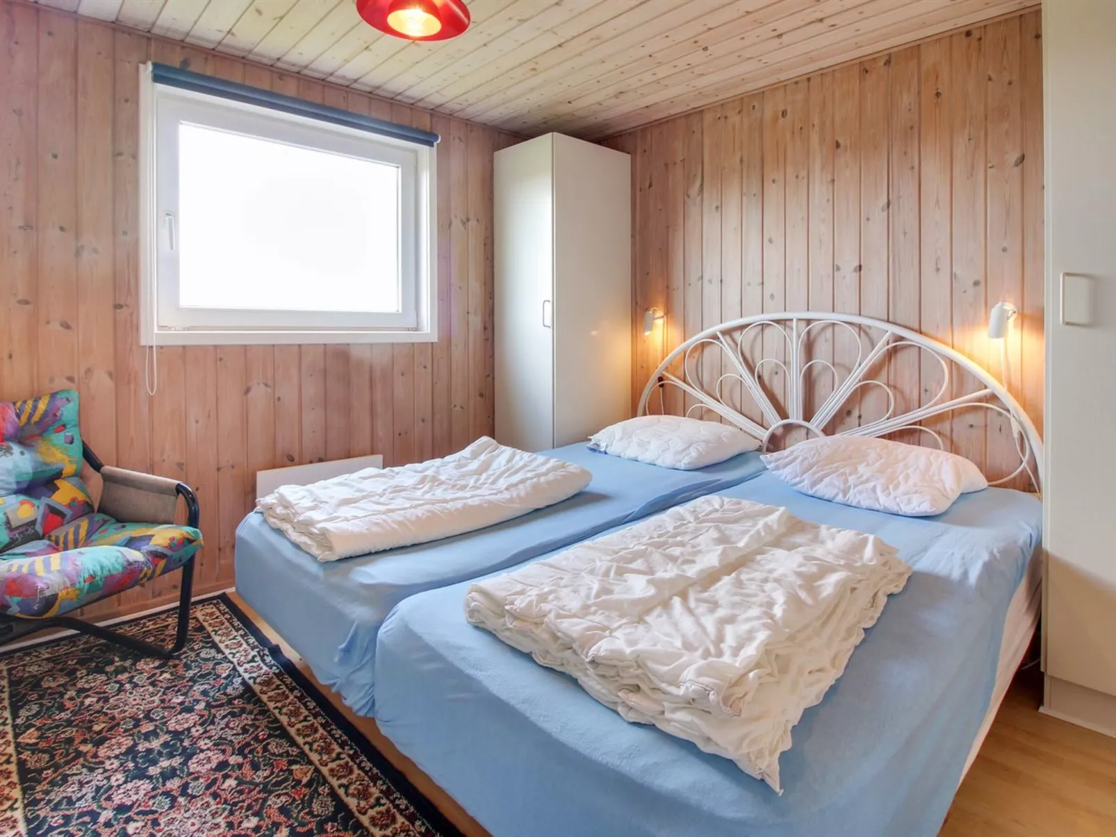 "Suend" -  from the sea-Inside