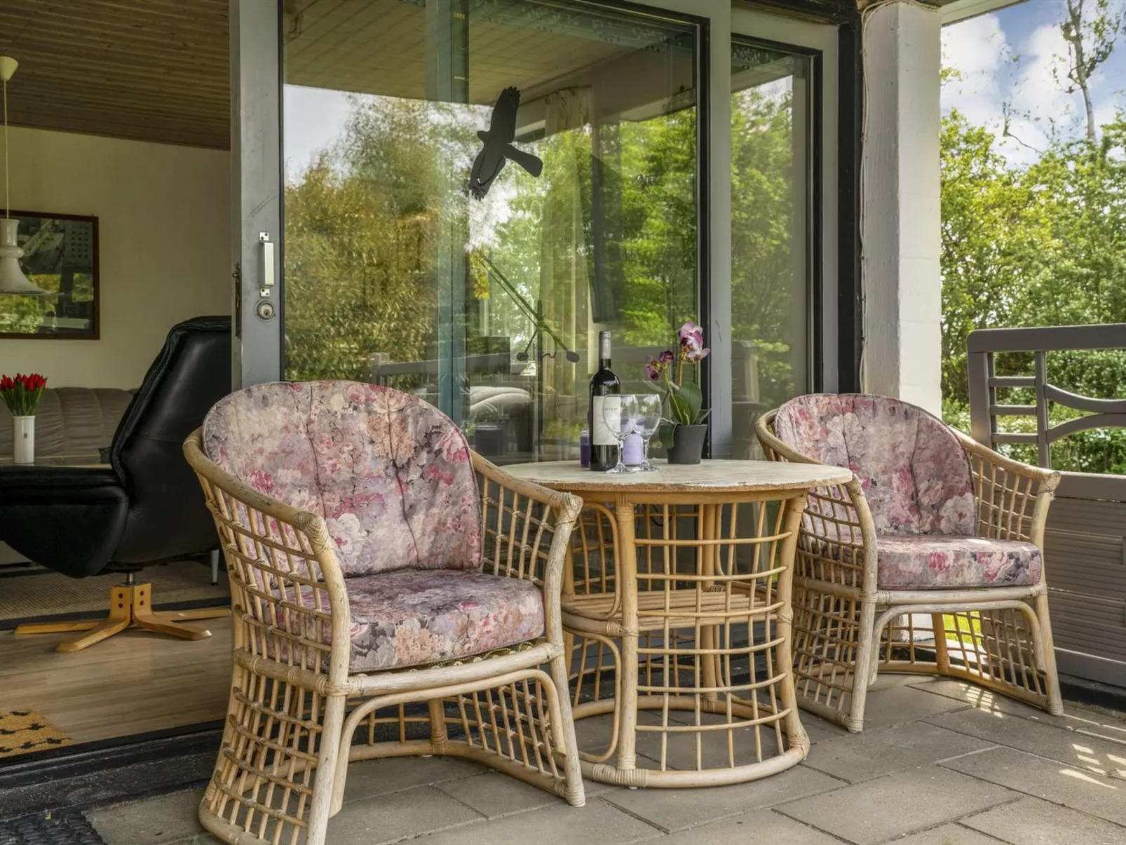 "Yak" - 350m from the sea-Draußen