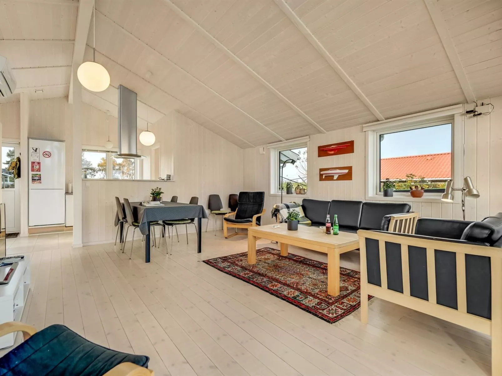 "Duschanka" - 50m to the fjord-Inside