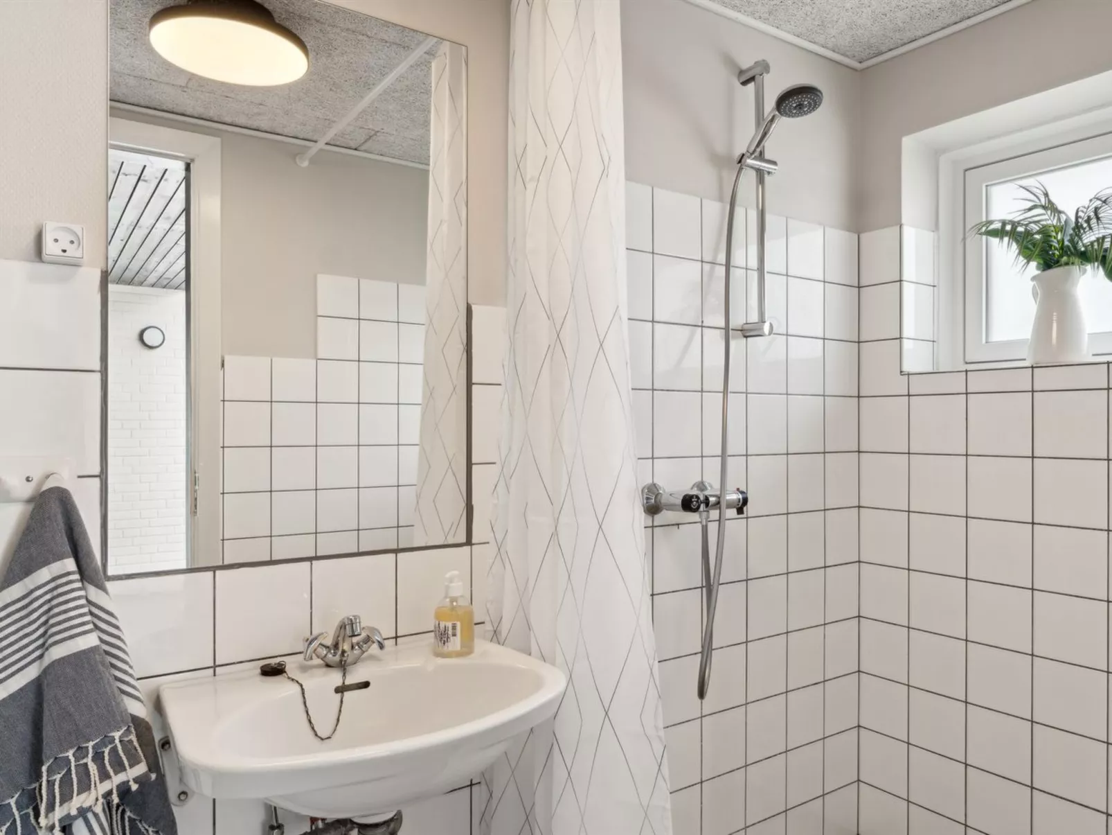 "Kita" - 500m from the sea-Dedans