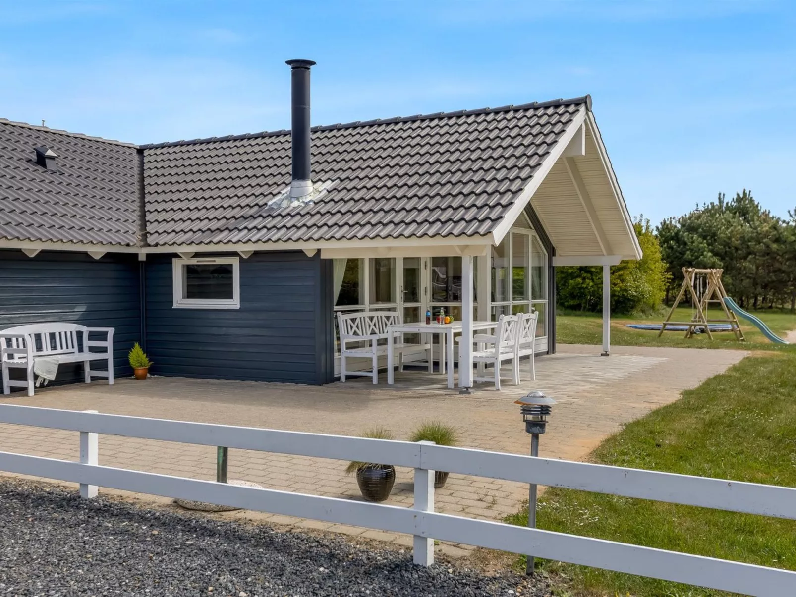 "Tovi" - 4km from the sea-Outside