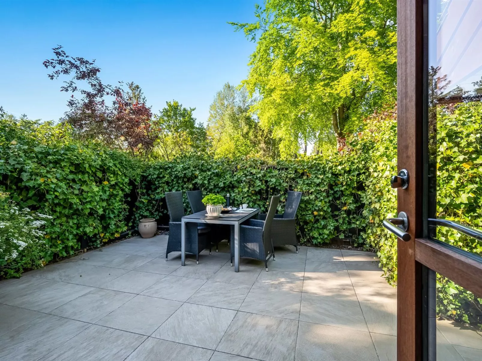 "Gustine" - 300m from the sea-Outside