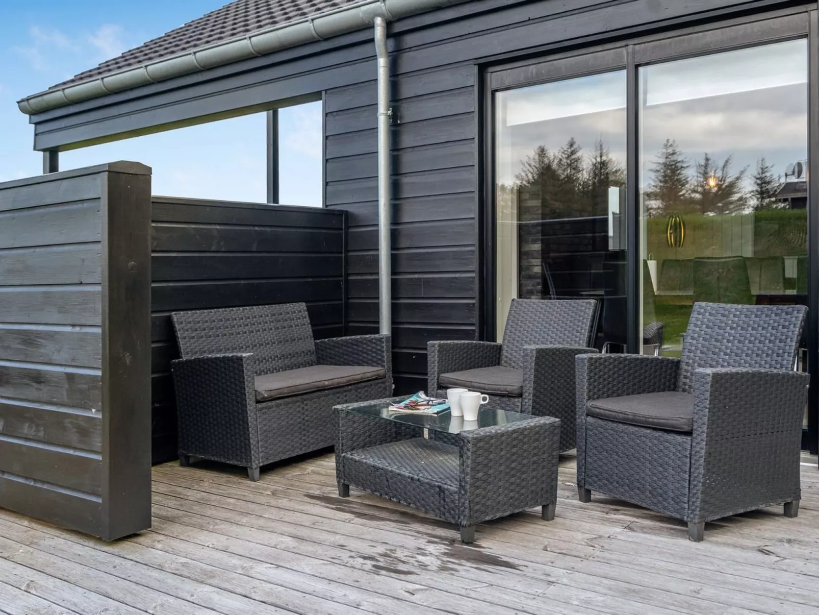 "Øthbiorn" - 1.1km from the sea-Draußen