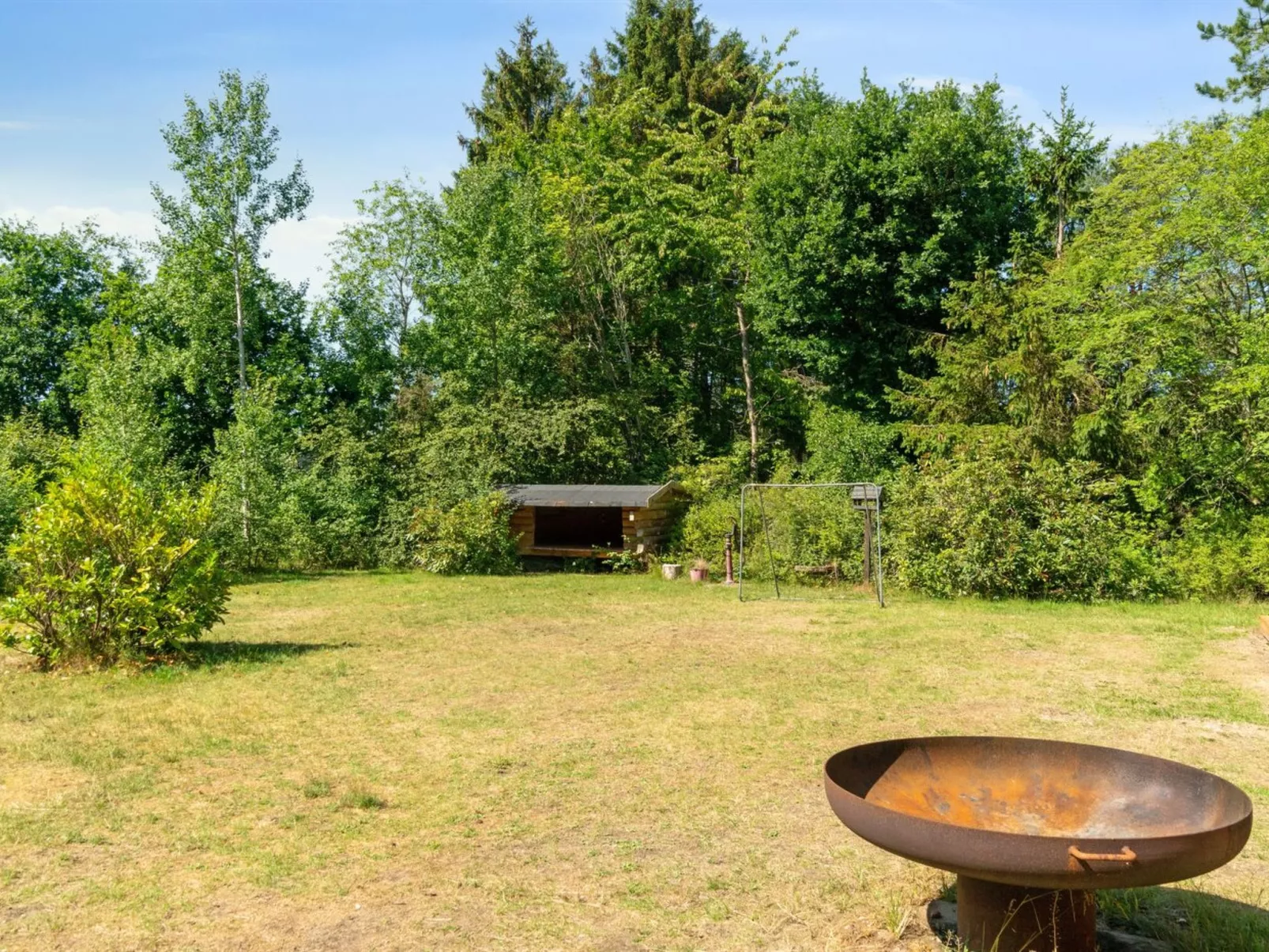 "Fot" - 7km from the sea-Outside