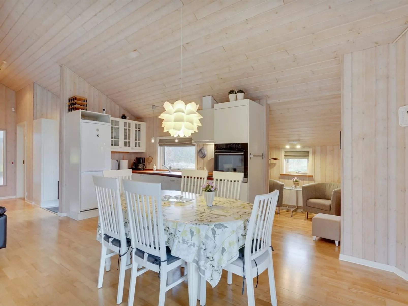 "Tatti" - 30km from the sea-Inside