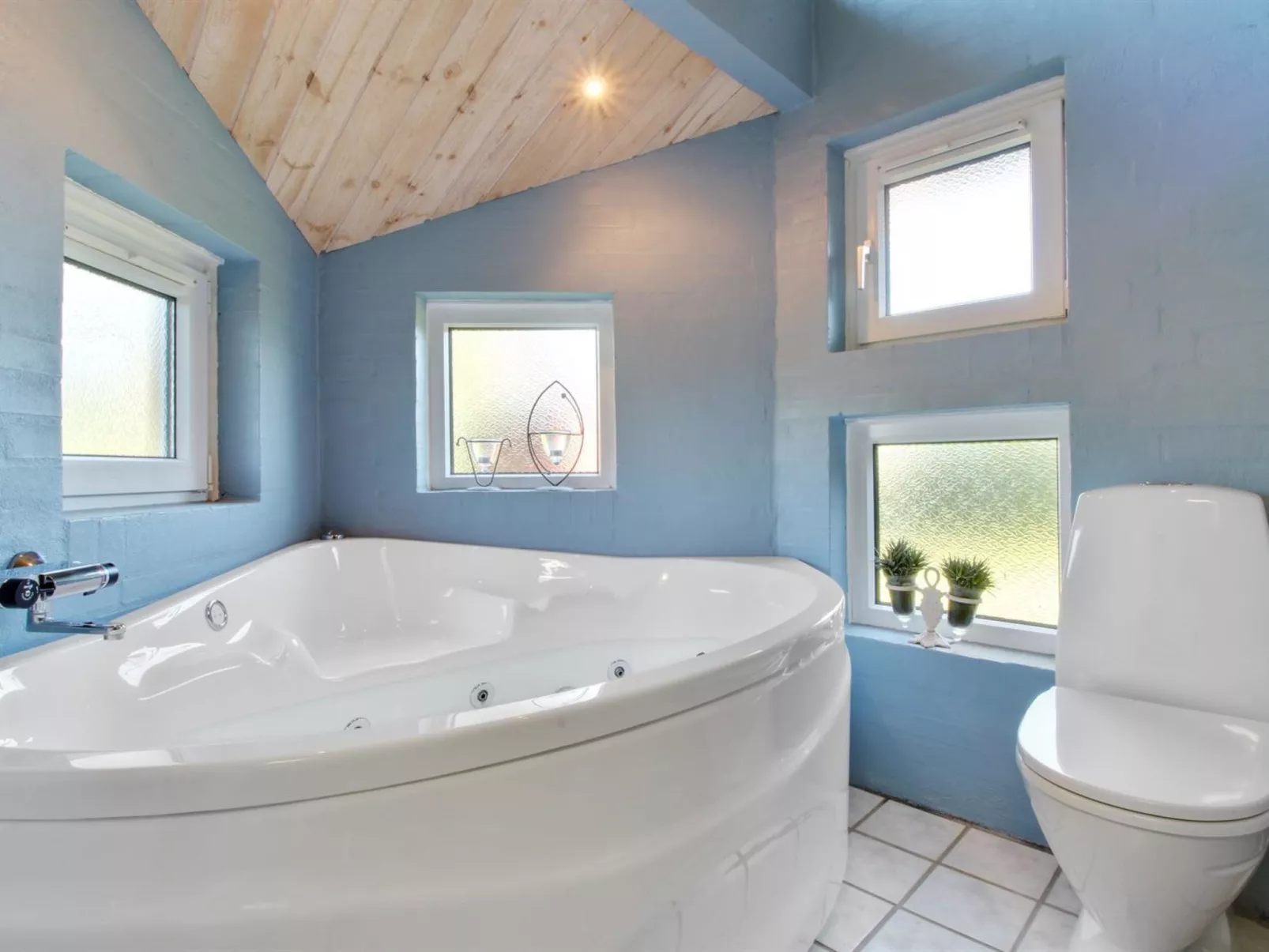 "Simjanka" - 600m from the sea-Drinnen