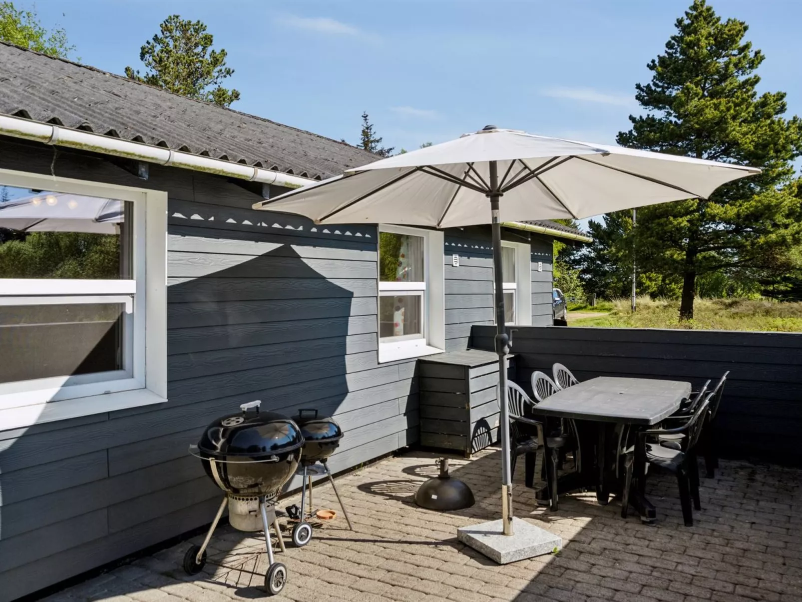 "Glenna" - 1.8km from the sea-Outside