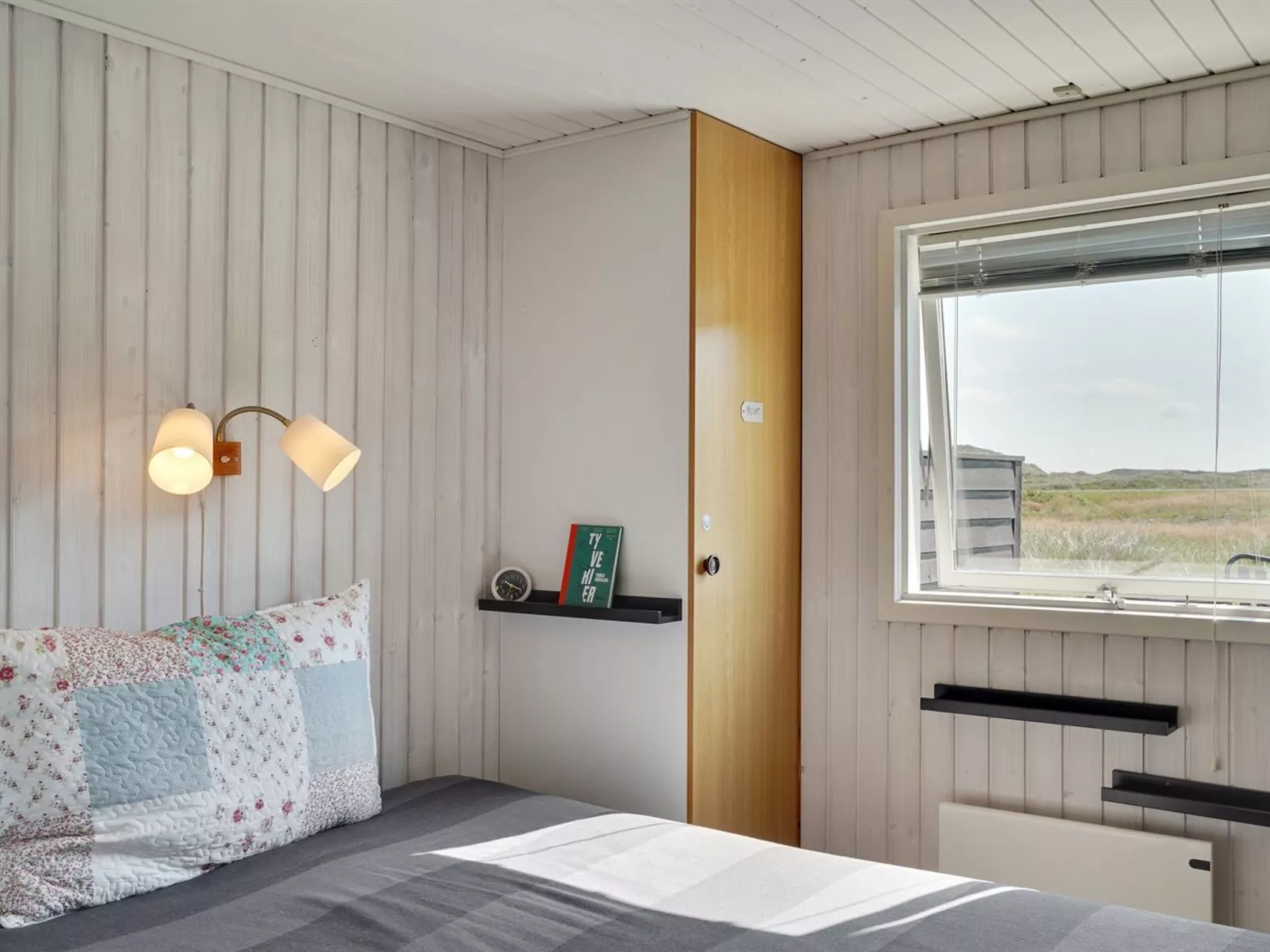 "Vuokko" - 400m from the sea-Inside