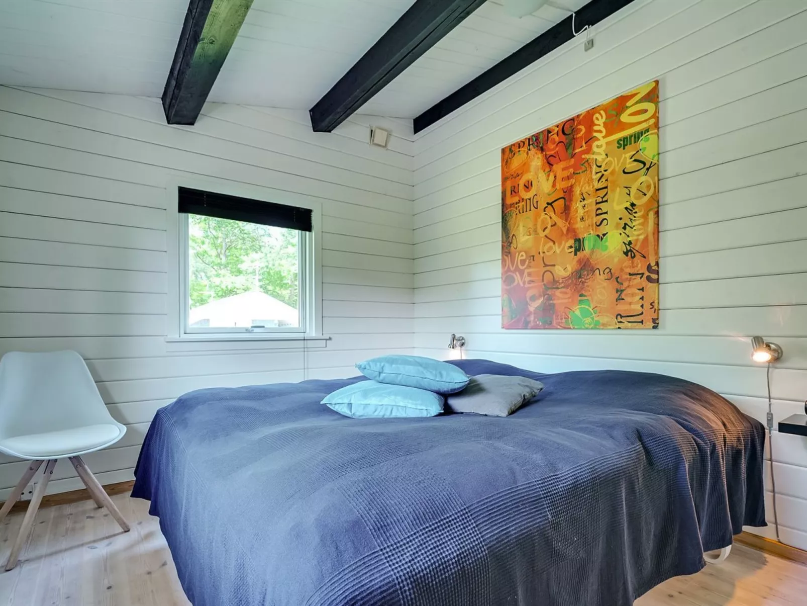 "Ølwir" - 400m to the fjord-Dedans