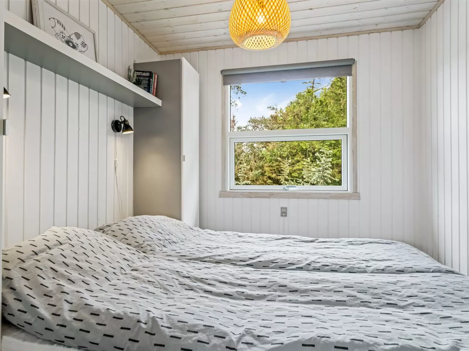 "Ingiald" - 600m from the sea-Drinnen