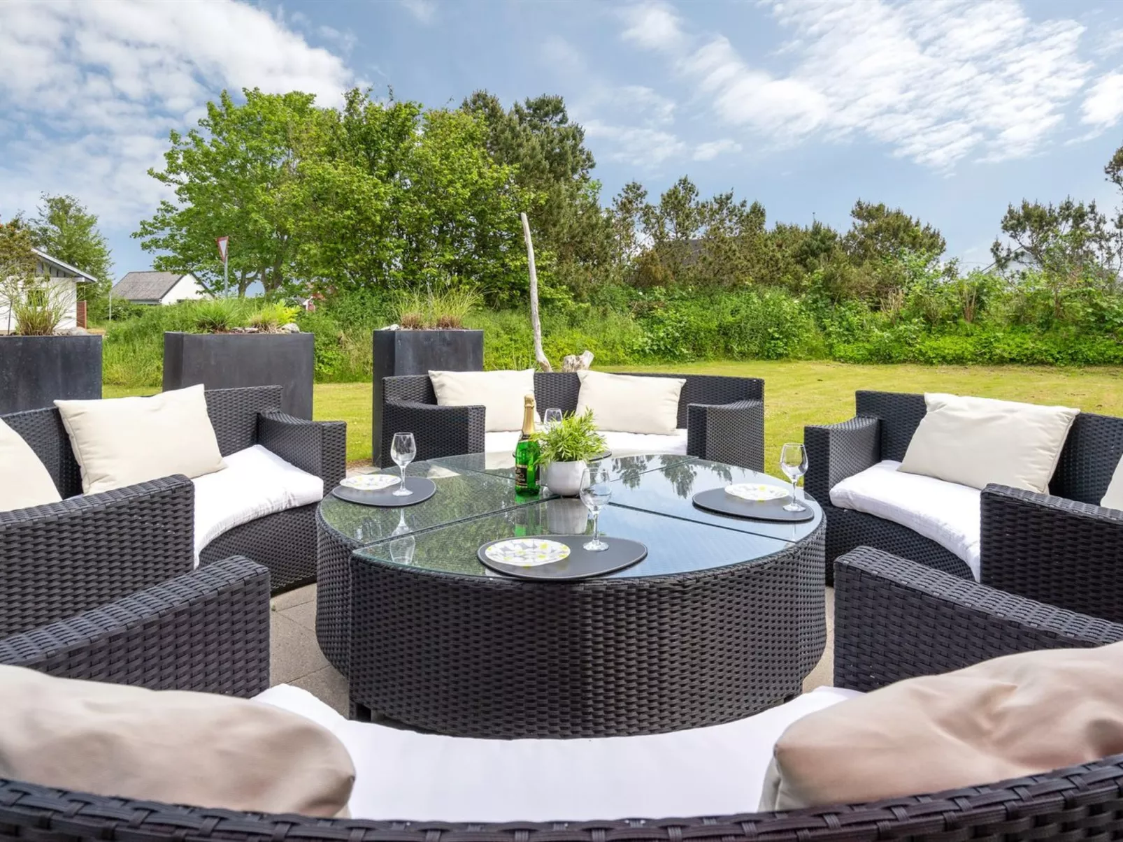 "Biorn" - 70m from the sea-Outside