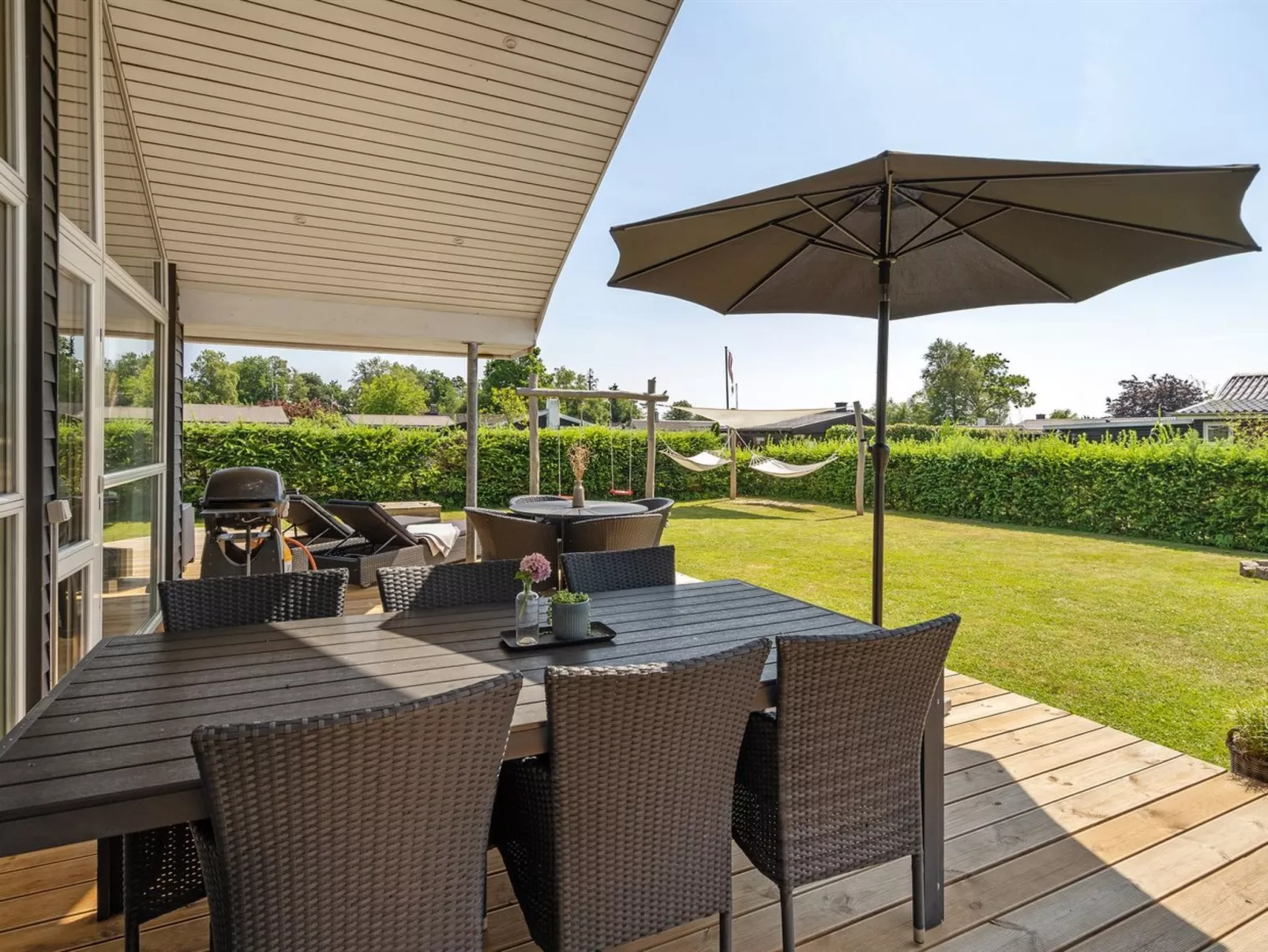 "Nine" - 200m from the sea-Outside