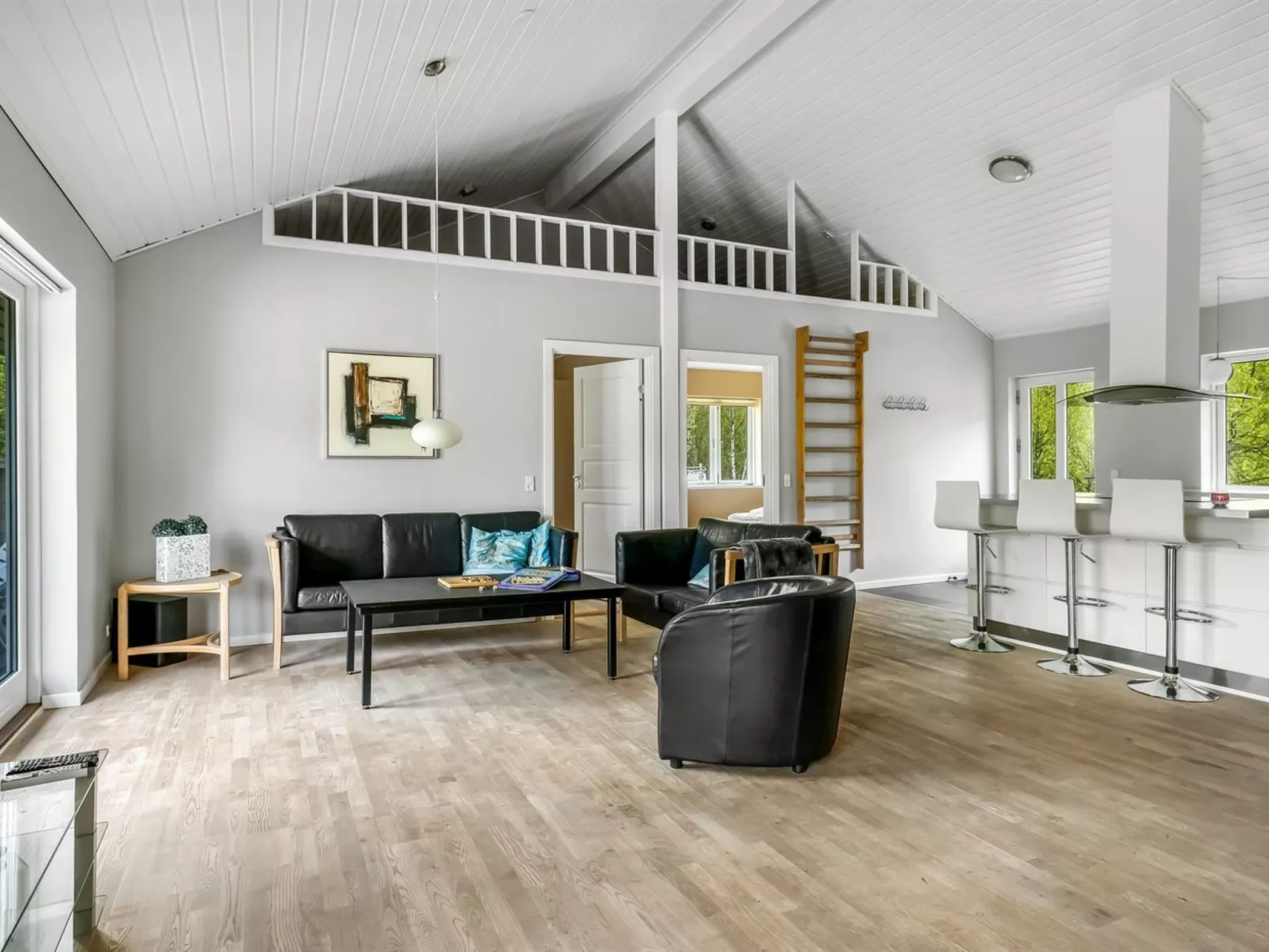 "Ellie" - 300m from the sea-Dedans