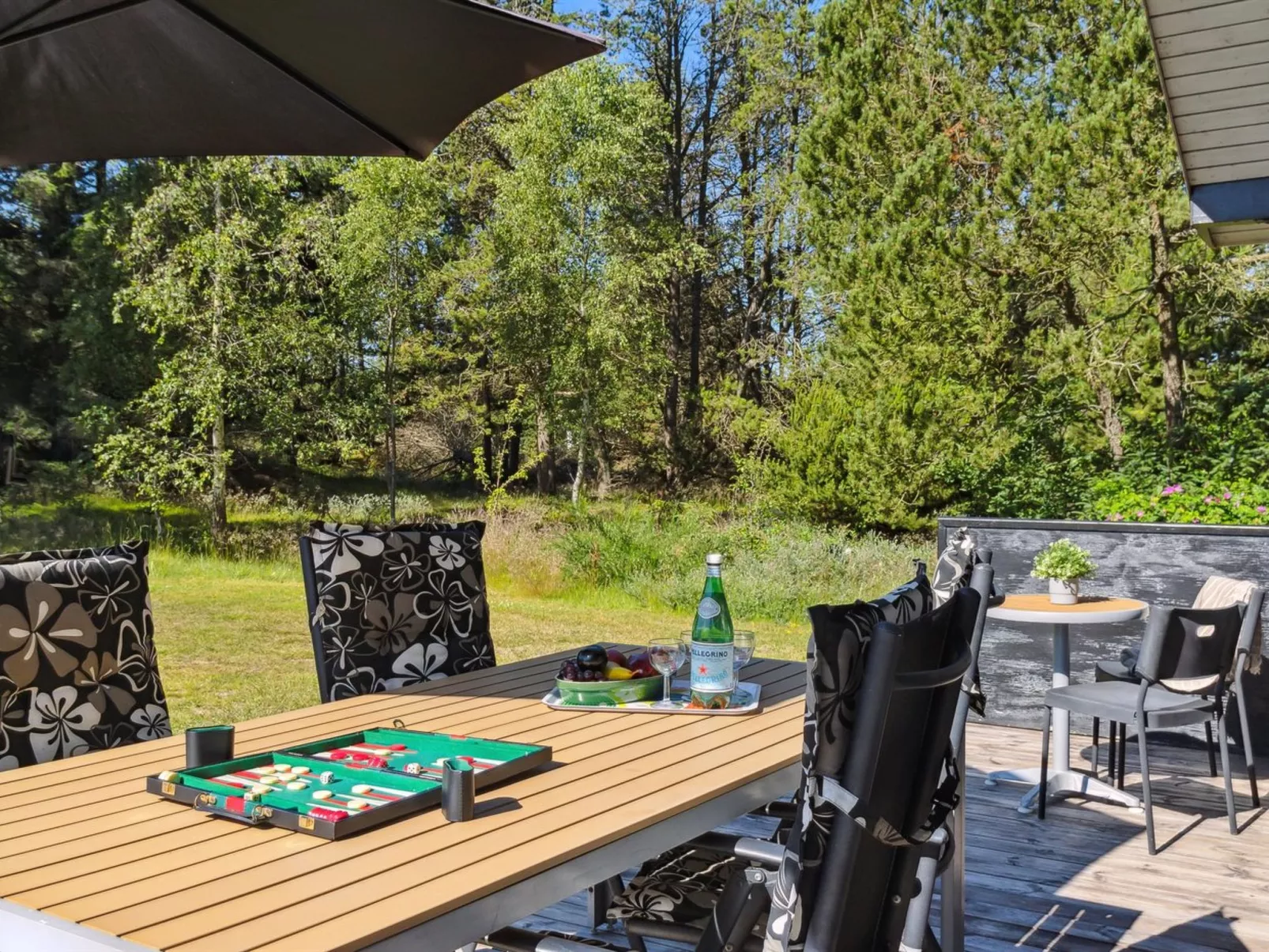 "Swen" - 1.3km from the sea-Draußen