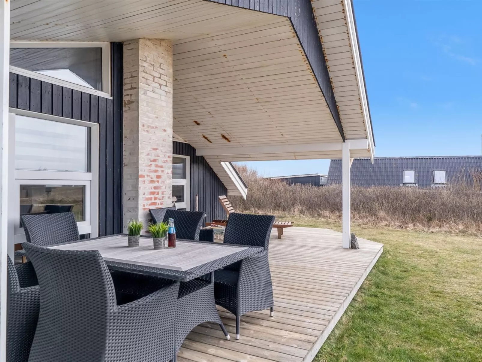 "Galmand" - 300m from the sea-Outside