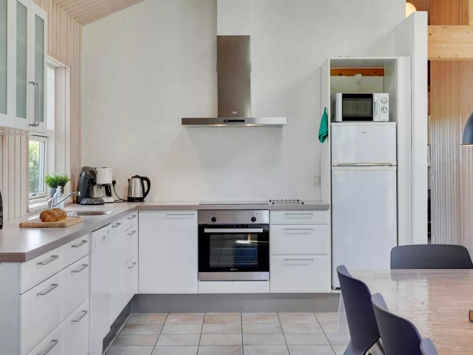 "Bitha" - 400m from the sea-Dedans