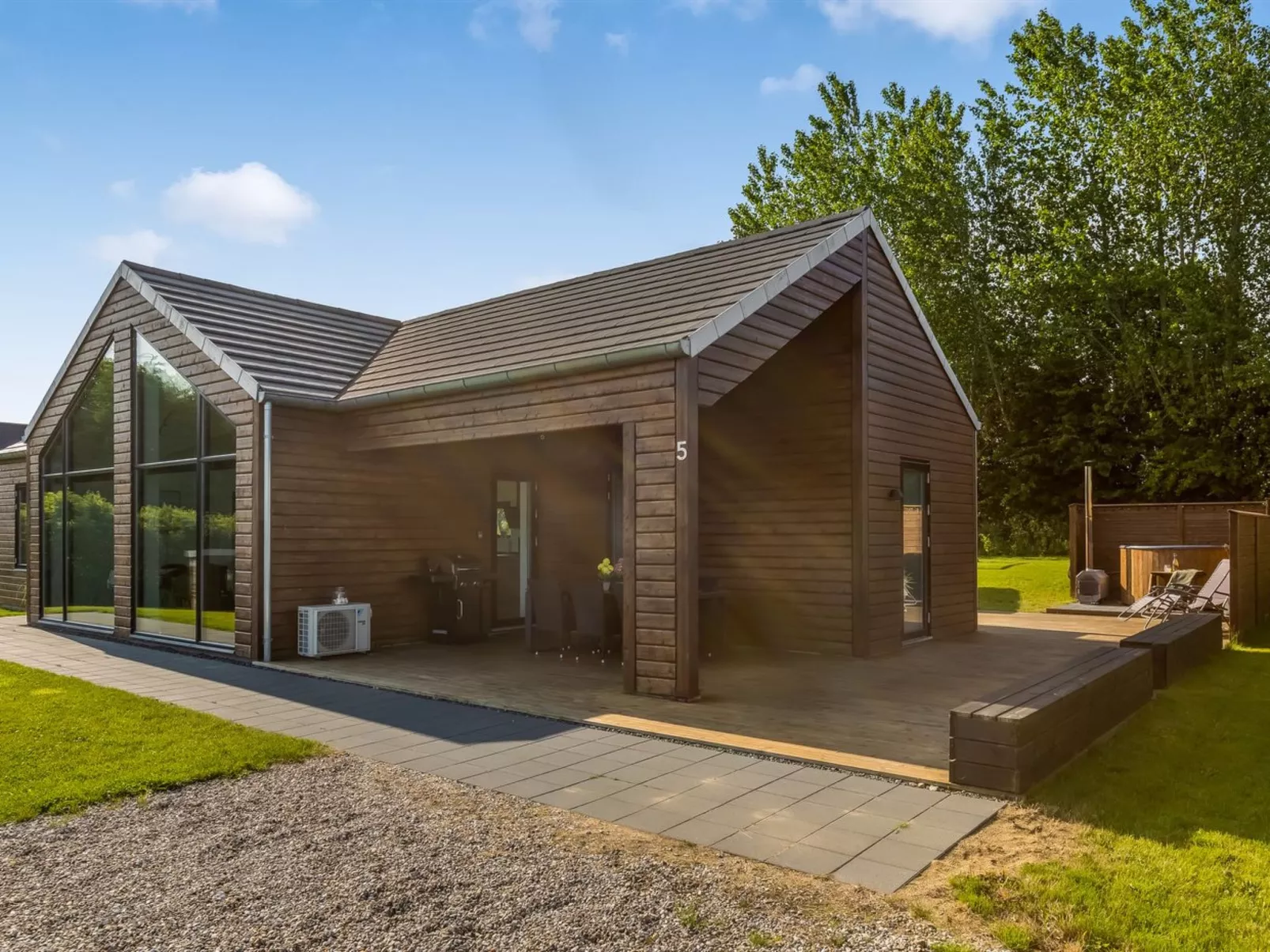 "Gojana" - 400m from the sea-Draußen