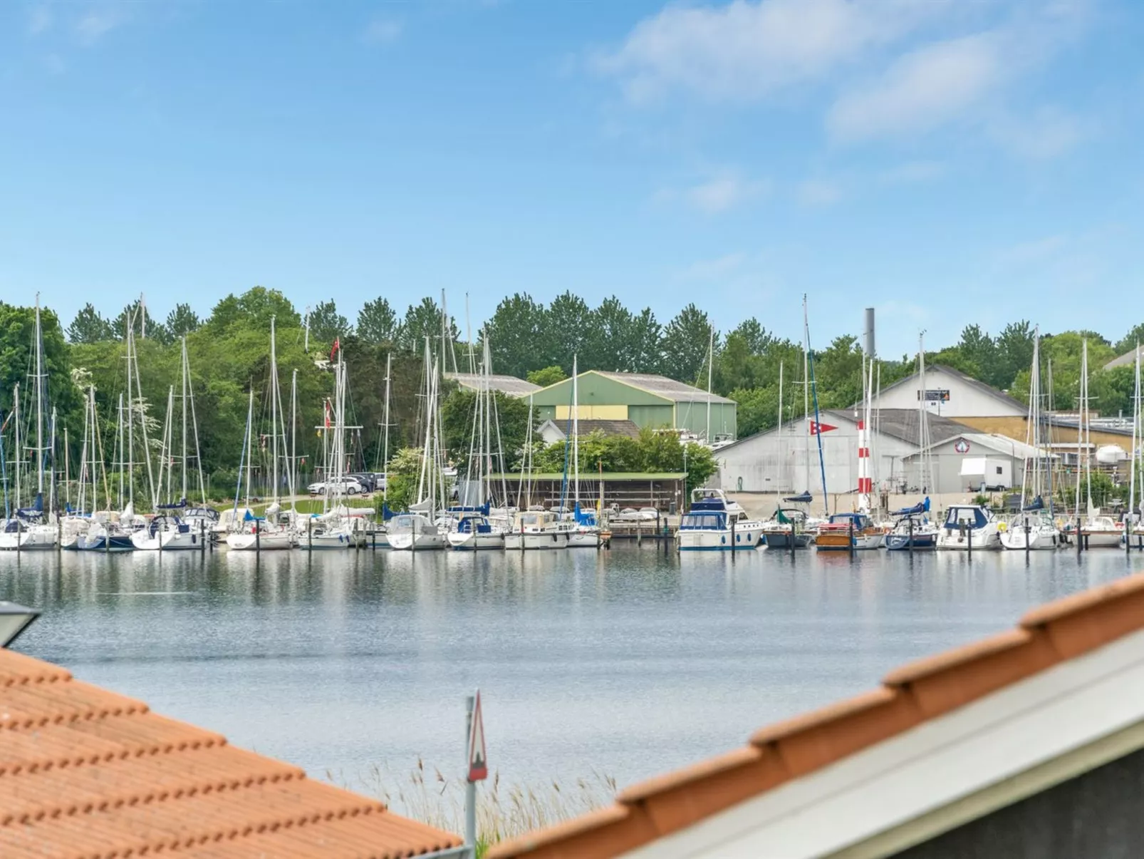 "Karina" - 150m to the fjord-Draußen