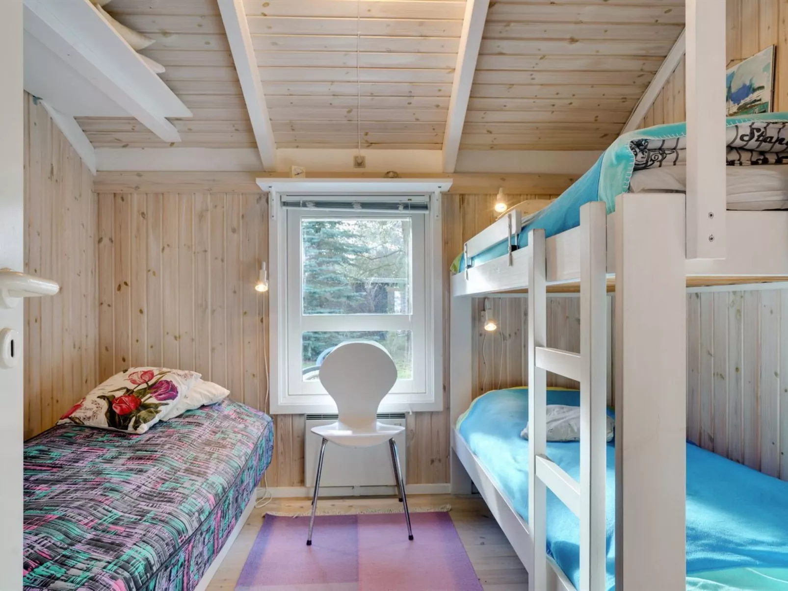 "Peter" - 400m from the sea-Inside