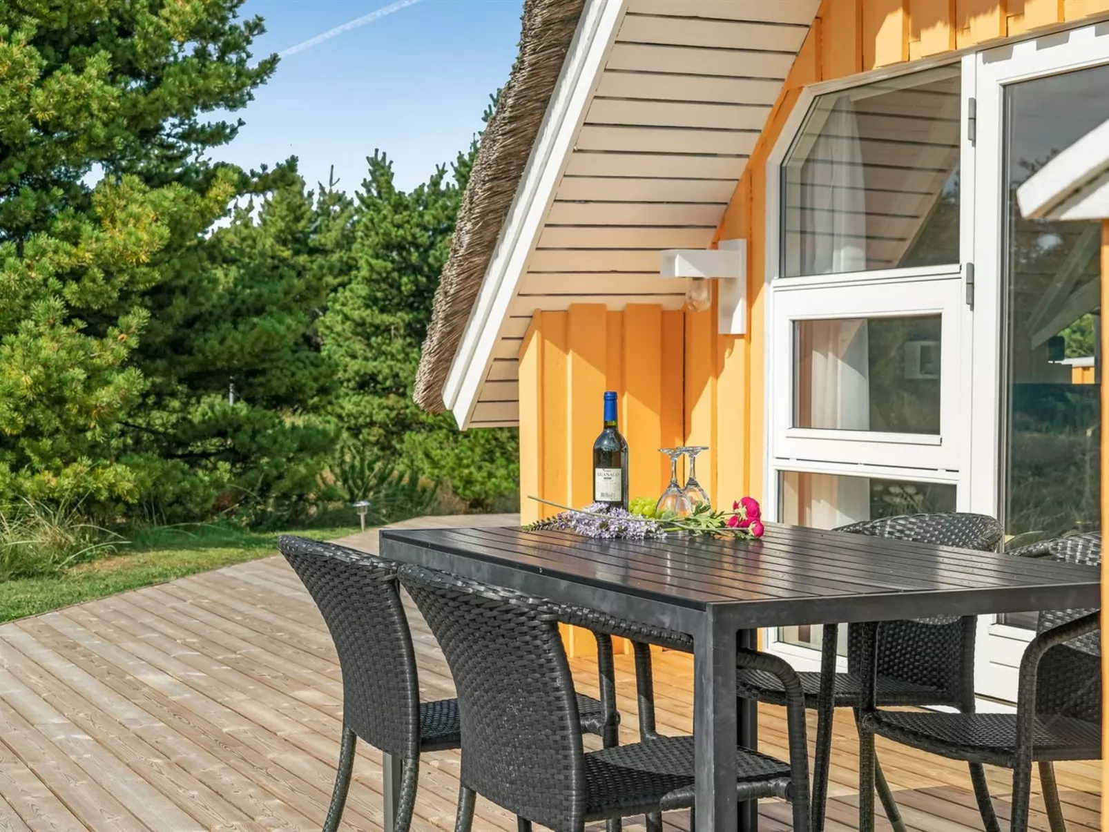 "Wale" - 3.3km from the sea-Draußen