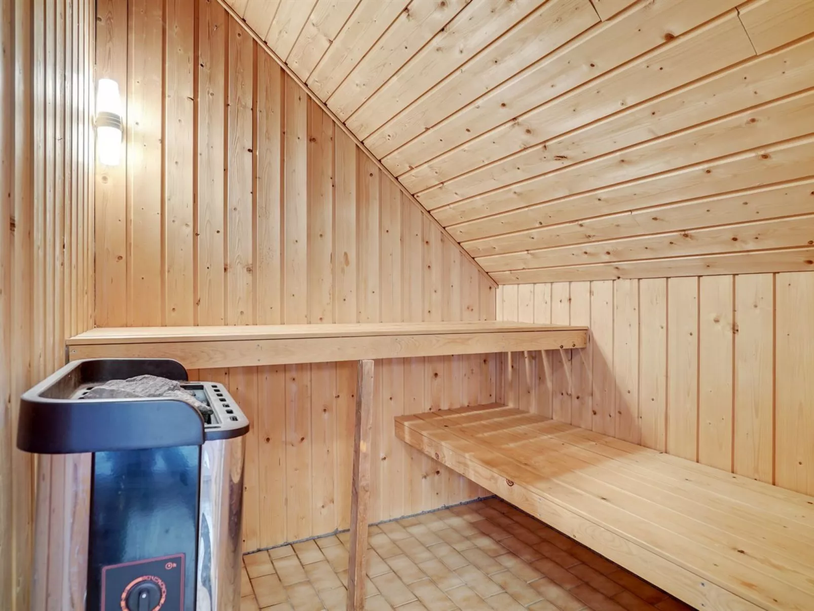 "Felina" -  from the sea-Inside