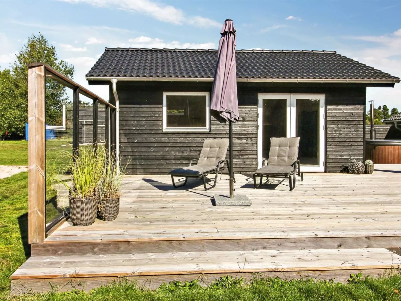 "Anuk" - 2.3km from the sea-Draußen