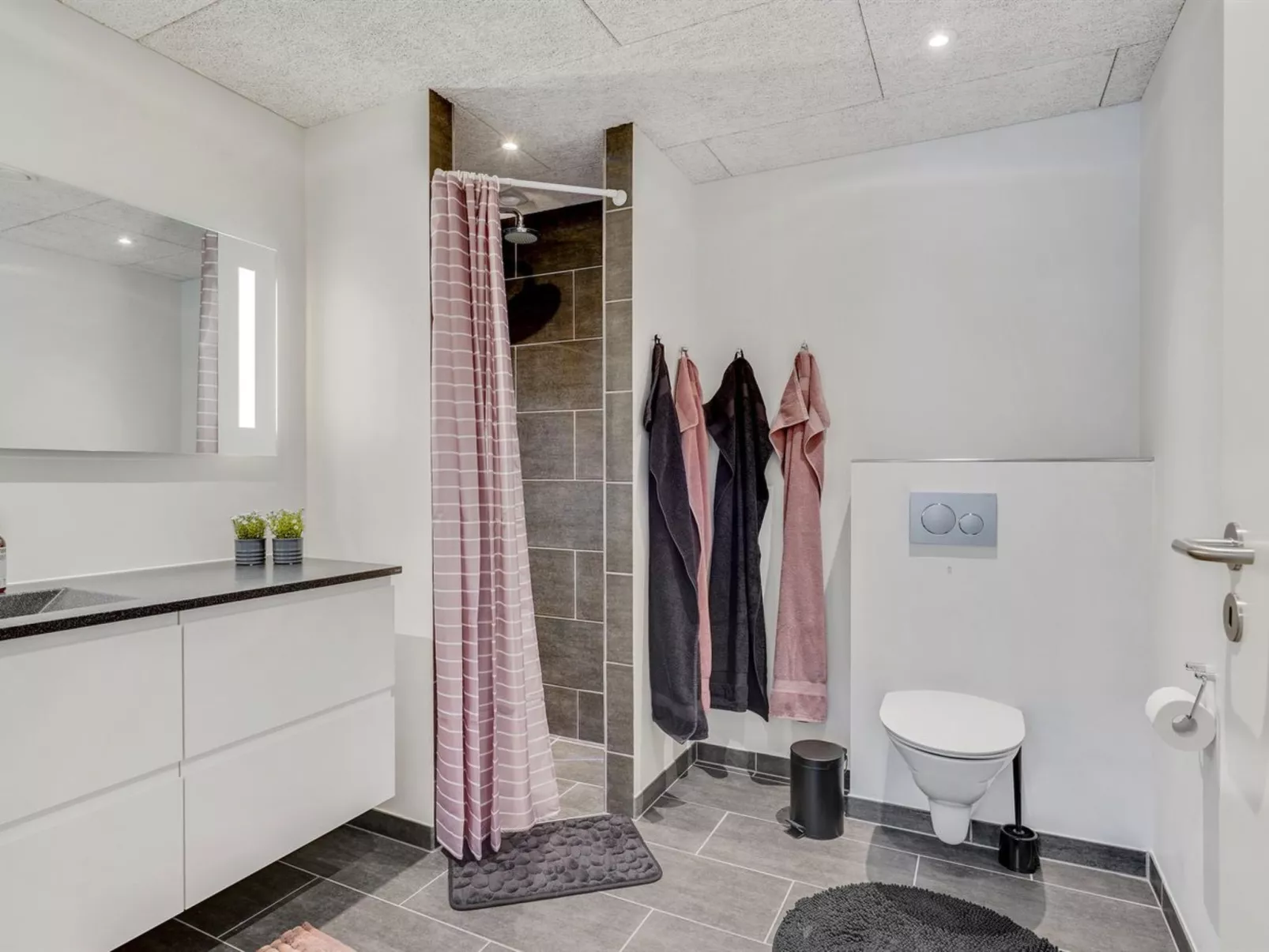 "Ringulf" - 350m from the sea-Inside