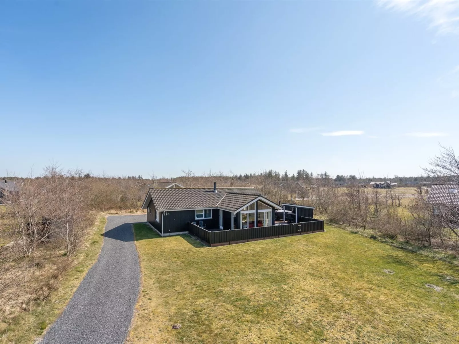 "Dorithea" - 3.5km from the sea-Outside