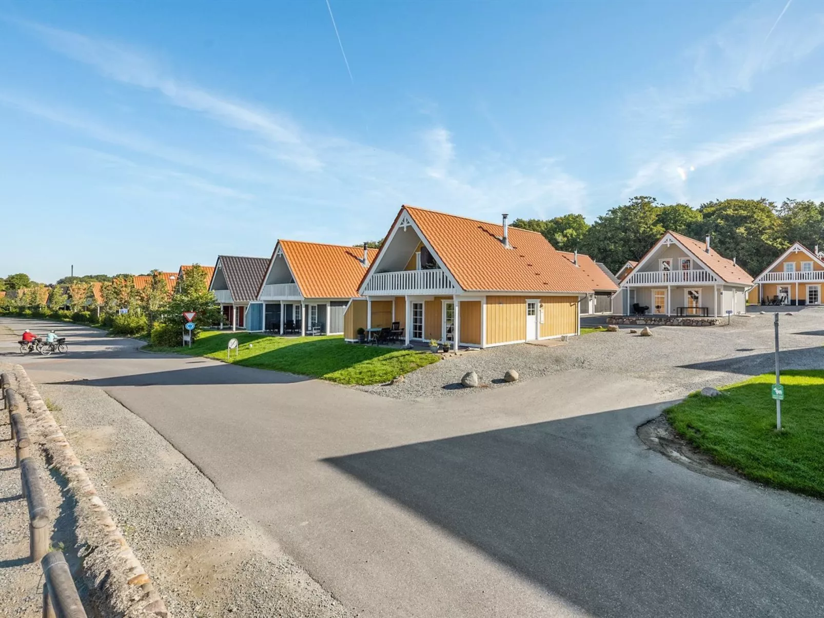 "Joris" - 100m to the fjord-Outside