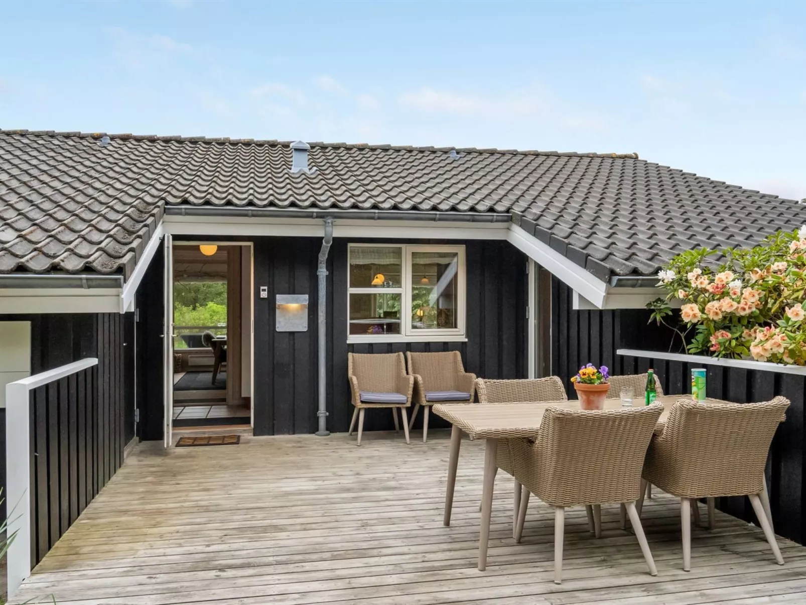 "Jara" - 700m from the sea-Draußen