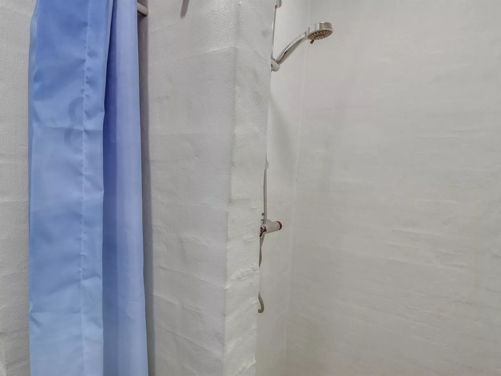 "Anna" - 1km from the sea-Dedans